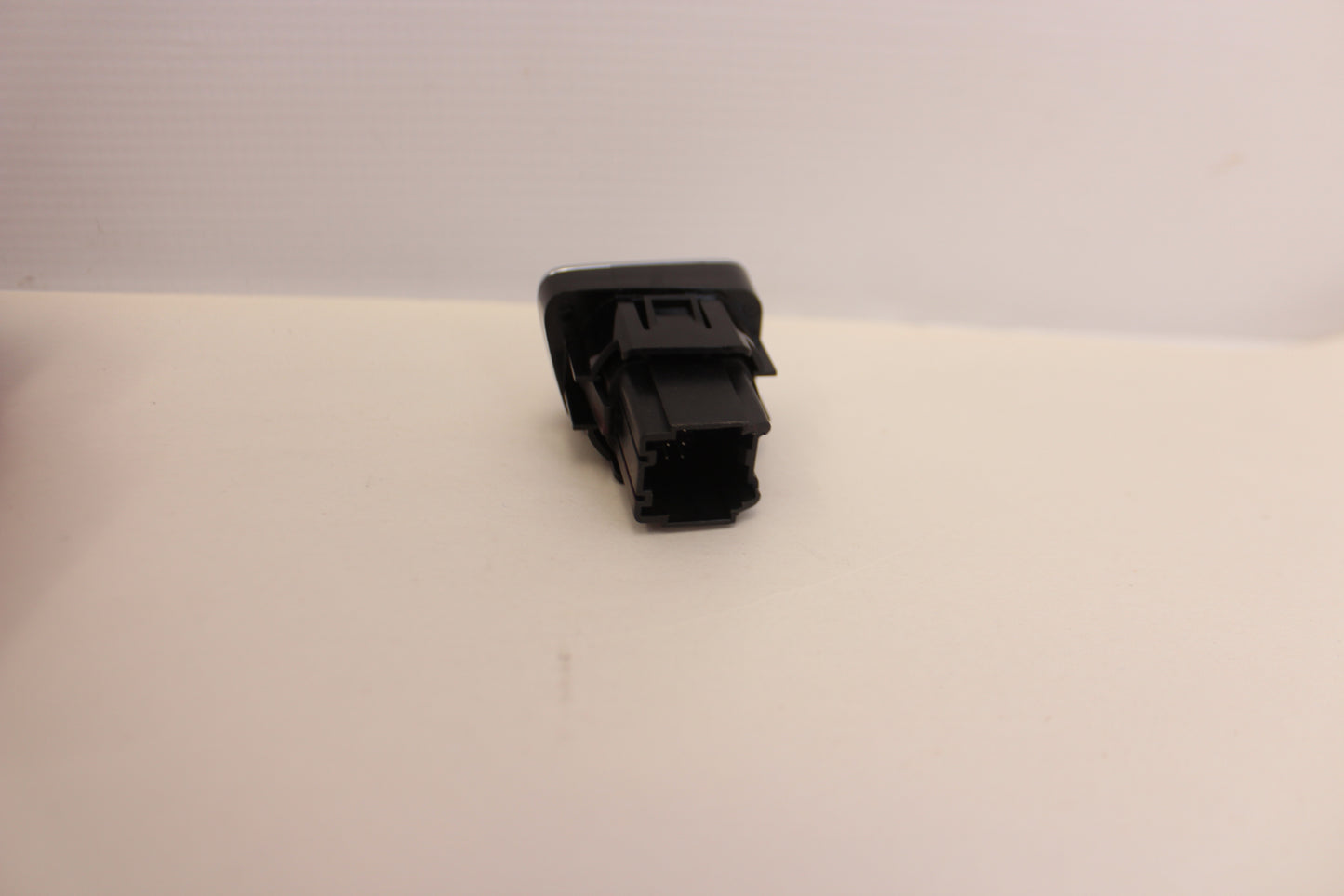 2017 Chevy Camaro SS 1LE Engine Start Button OEM - Day's Parts Yard