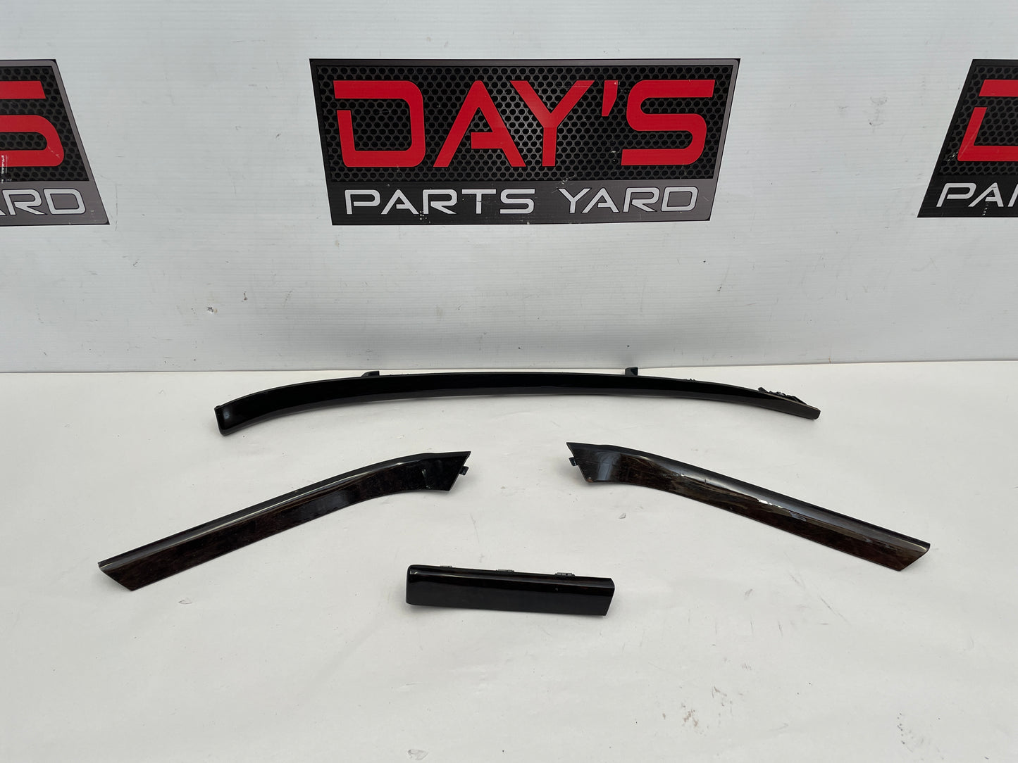 2014 Cadillac CTS-V Coupe 4pc Applique Dash Console Trim 20821364 OEM - Day's Parts Yard