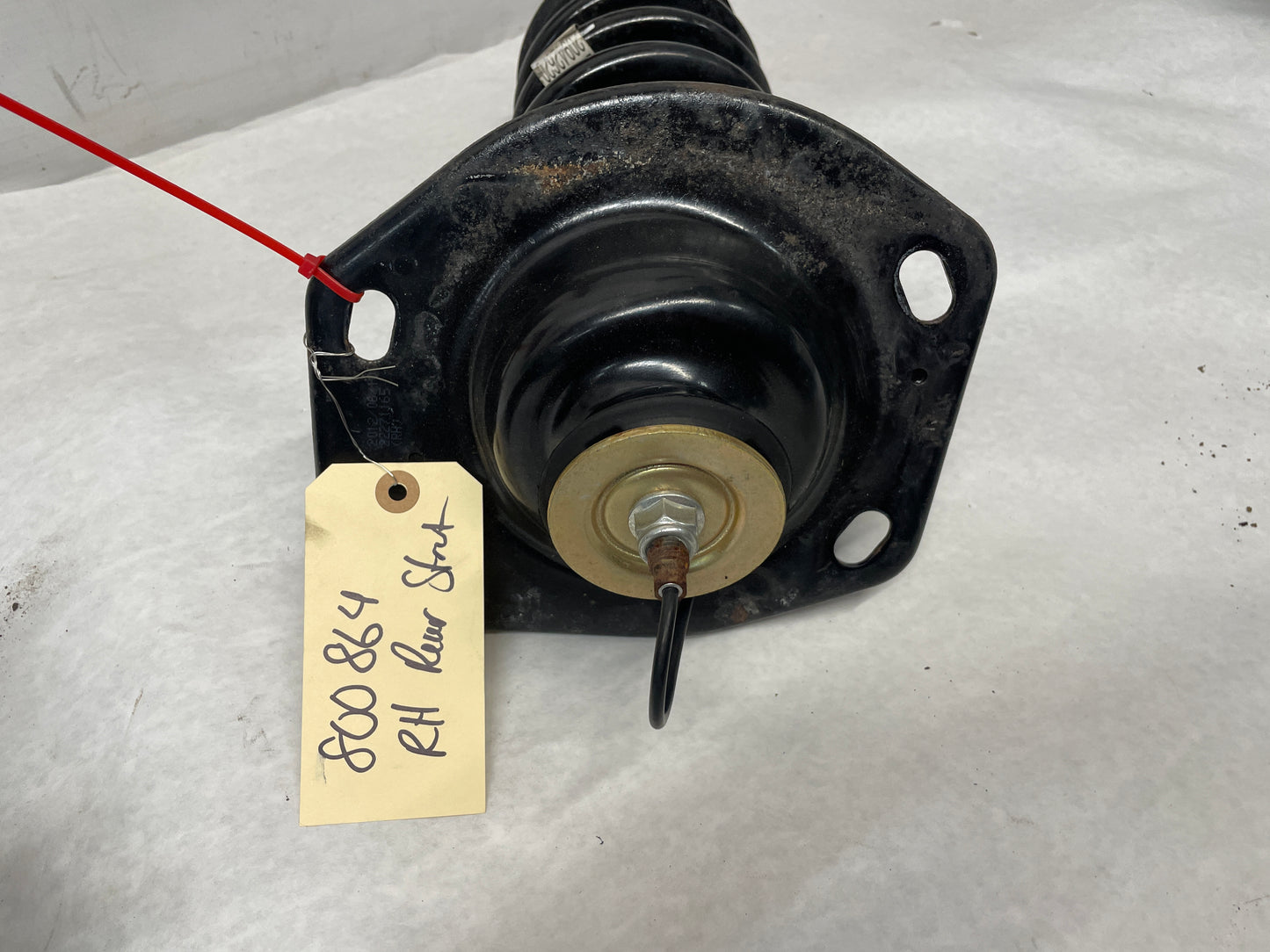 2014 Chevy Camaro ZL1 Convertible RH & LH Rear Magnetic Ride Shock Strut Absorbers OEM - Day's Parts Yard