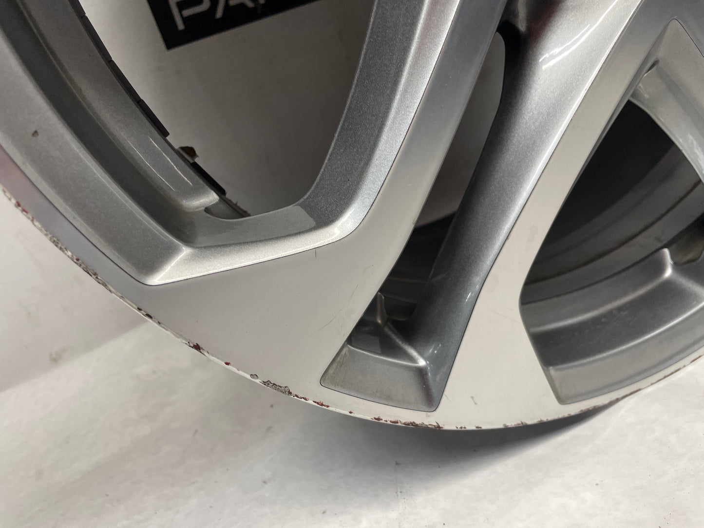 2016 Chevy SS Sedan Factory OEM Front Wheel 19x8.5 OEM - Day's Parts Yard