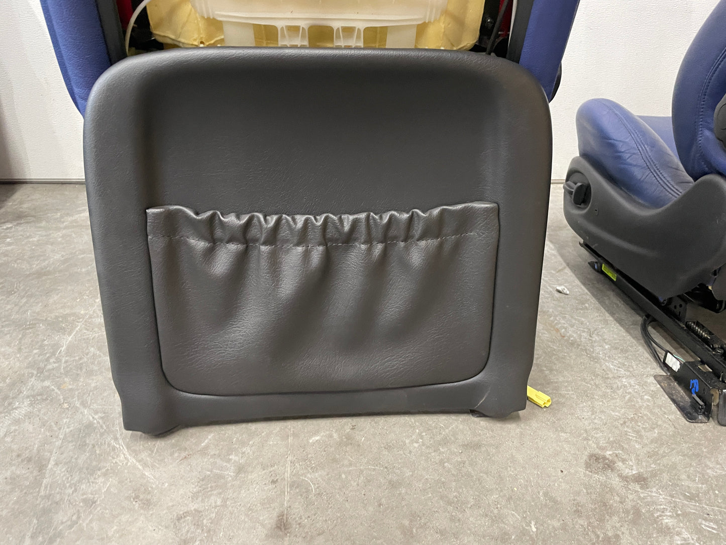 2005 Pontiac GTO Blue Interior Set Seats, Door Panels, Trim Etc. OEM
