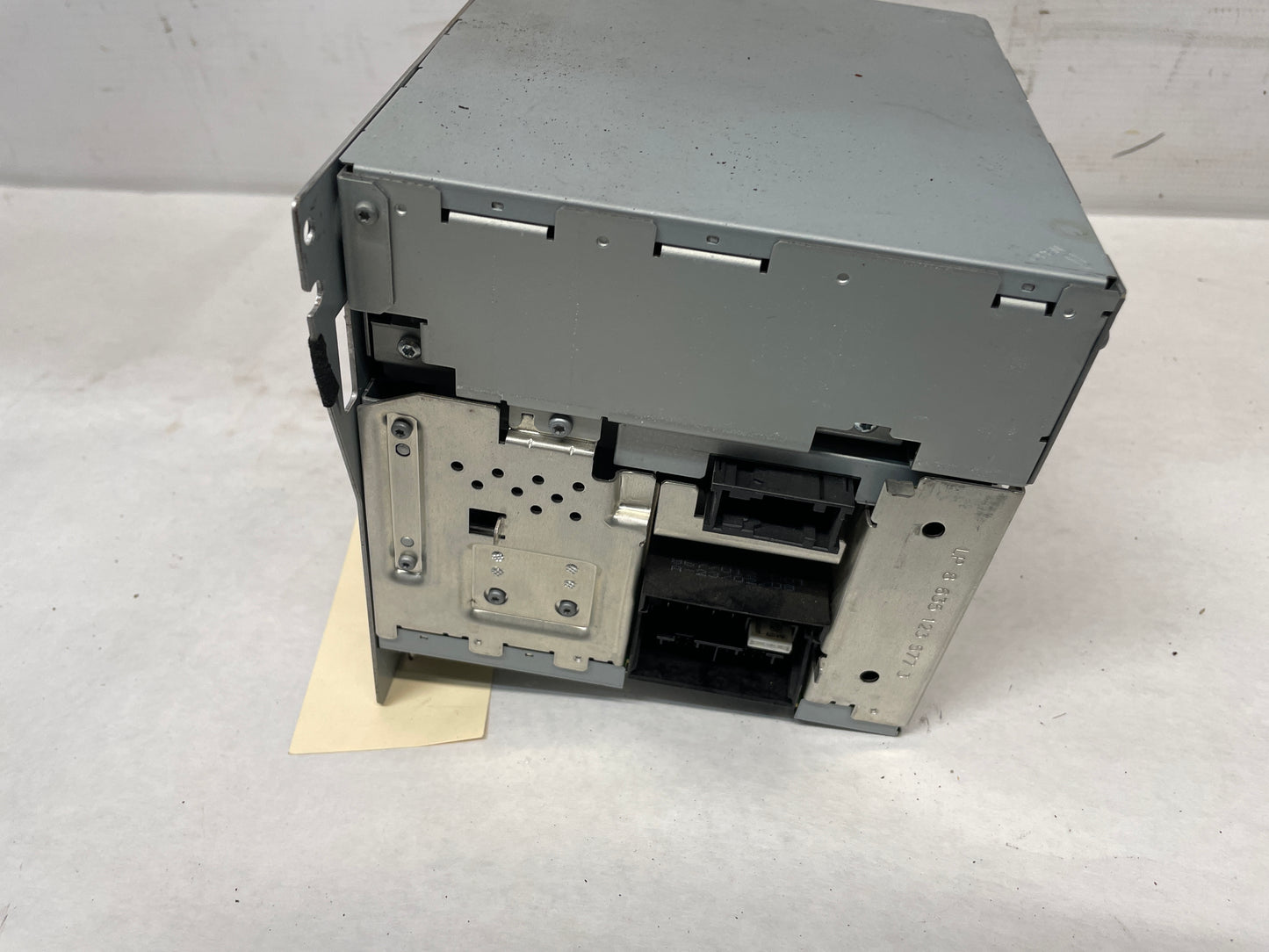 2009 Pontiac G8 GT Radio Stereo Receiver Control Head Unit OEM - Day's Parts Yard