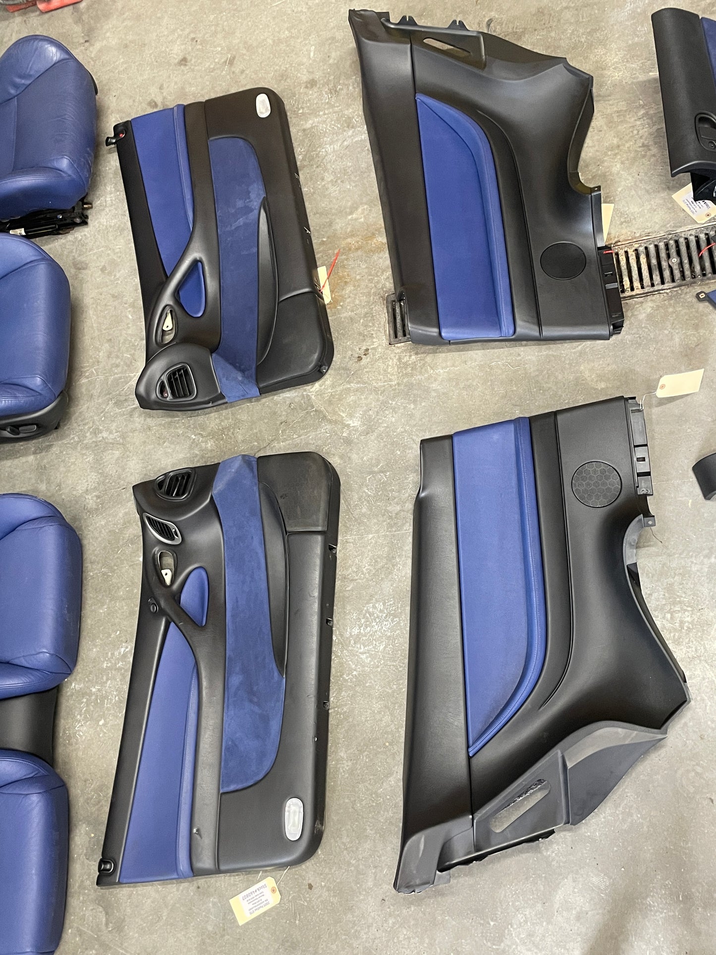 2005 Pontiac GTO Blue Interior Set Seats, Door Panels, Trim Etc. OEM