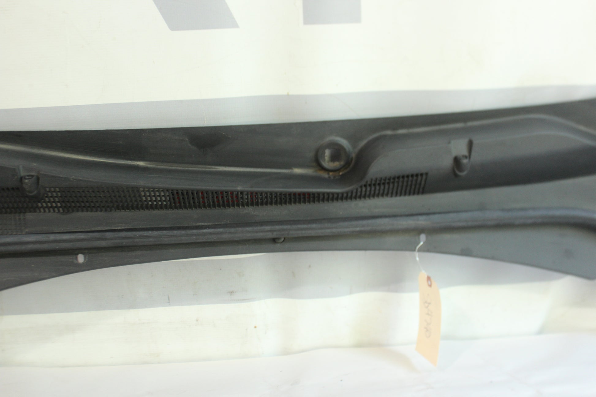 2018 Cadillac CTS-V Windshield Wiper Cowl OEM - Day's Parts Yard