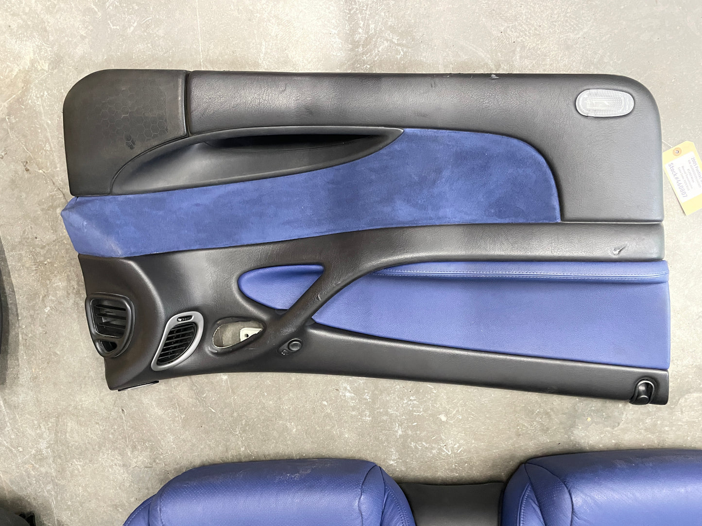 2005 Pontiac GTO Blue Interior Set Seats, Door Panels, Trim Etc. OEM
