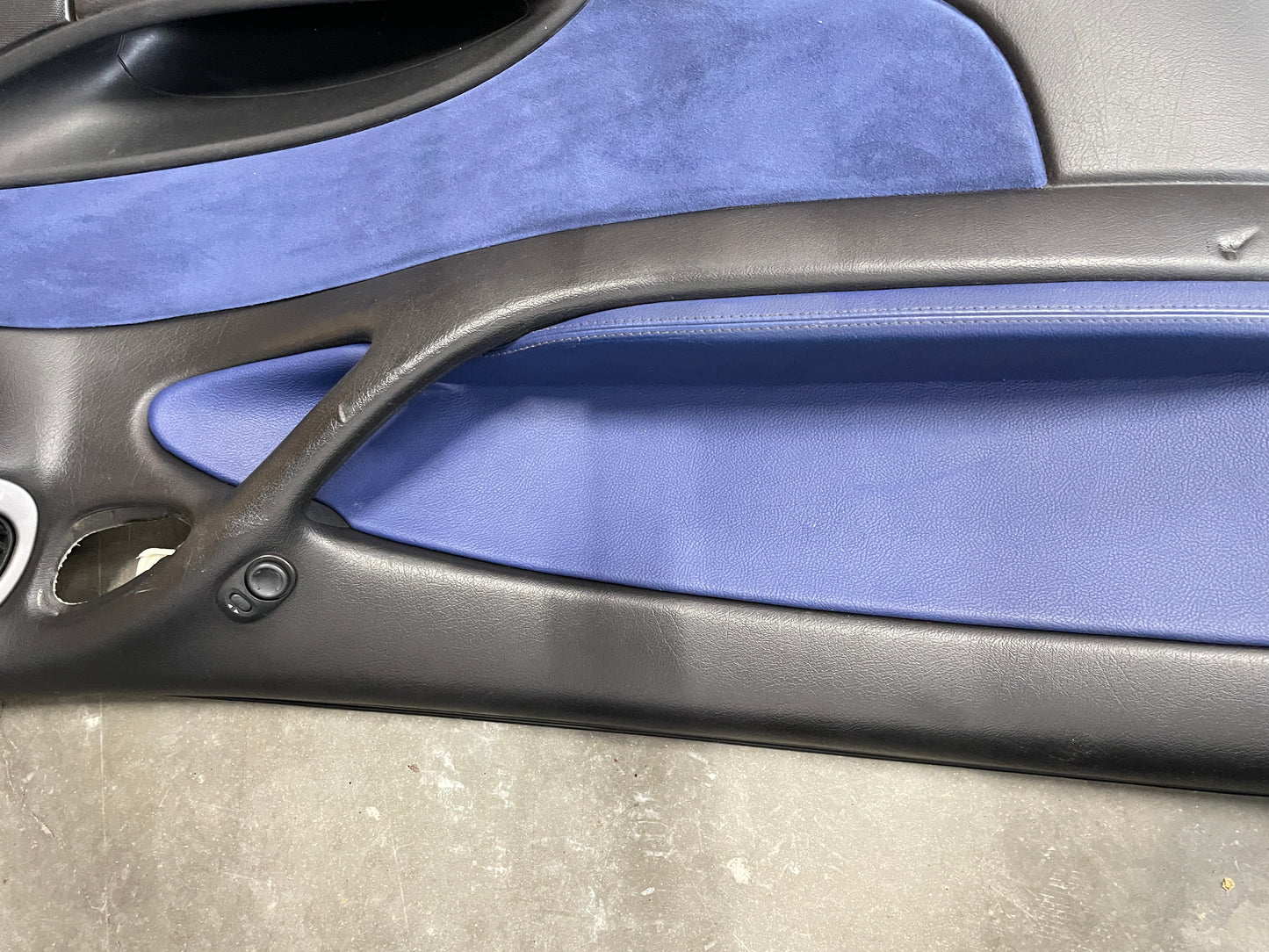 2005 Pontiac GTO Blue Interior Set Seats, Door Panels, Trim Etc. OEM