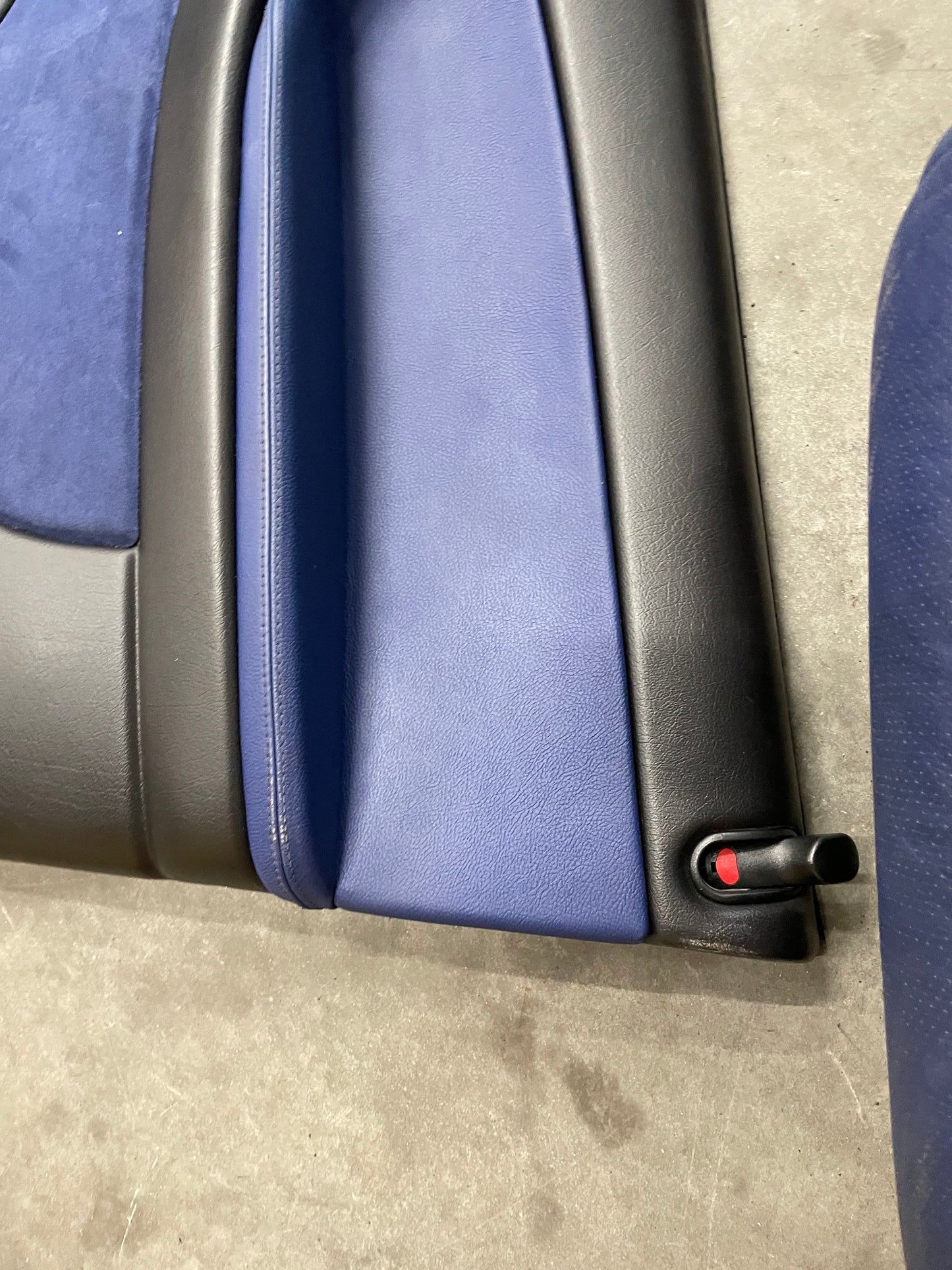 2005 Pontiac GTO Blue Interior Set Seats, Door Panels, Trim Etc. OEM