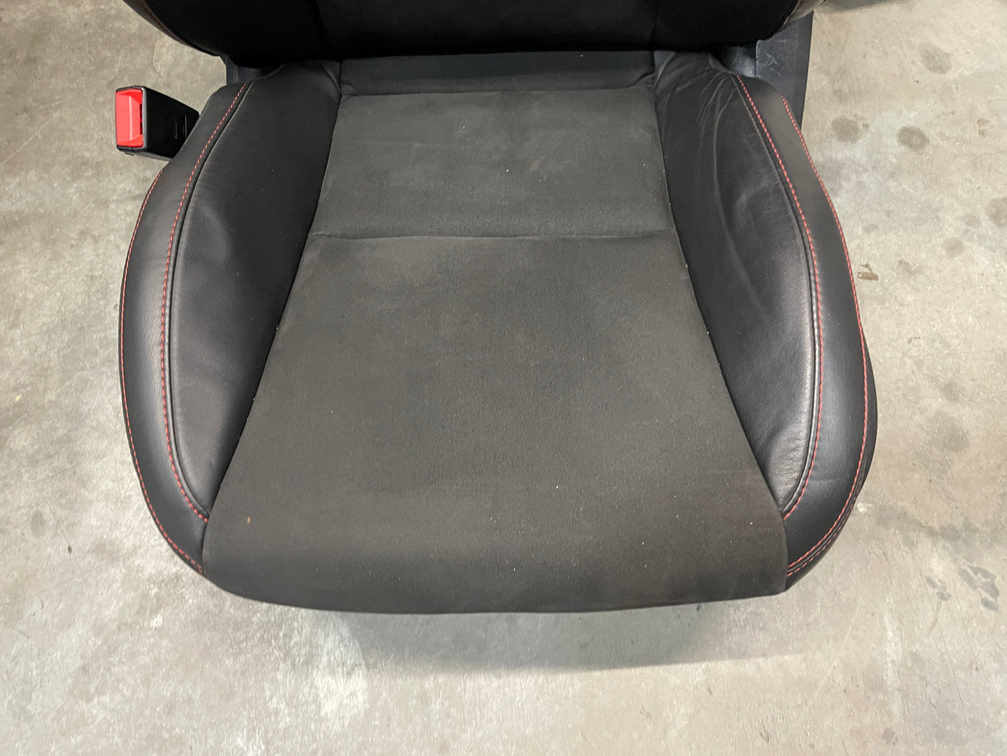2013 Chevy Camaro ZL1 Seats Fronts and Rears Black Leather and Suede OEM - Day's Parts Yard