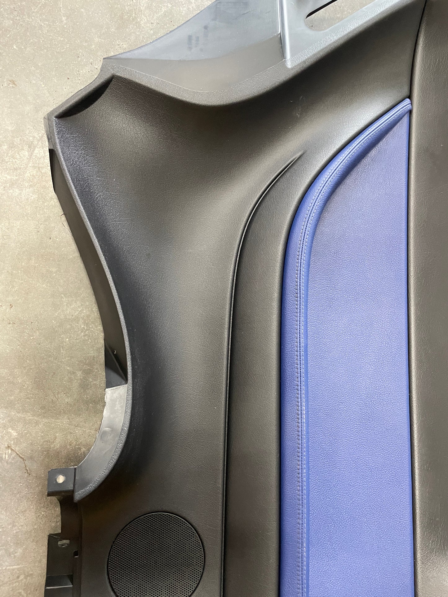 2005 Pontiac GTO Blue Interior Set Seats, Door Panels, Trim Etc. OEM