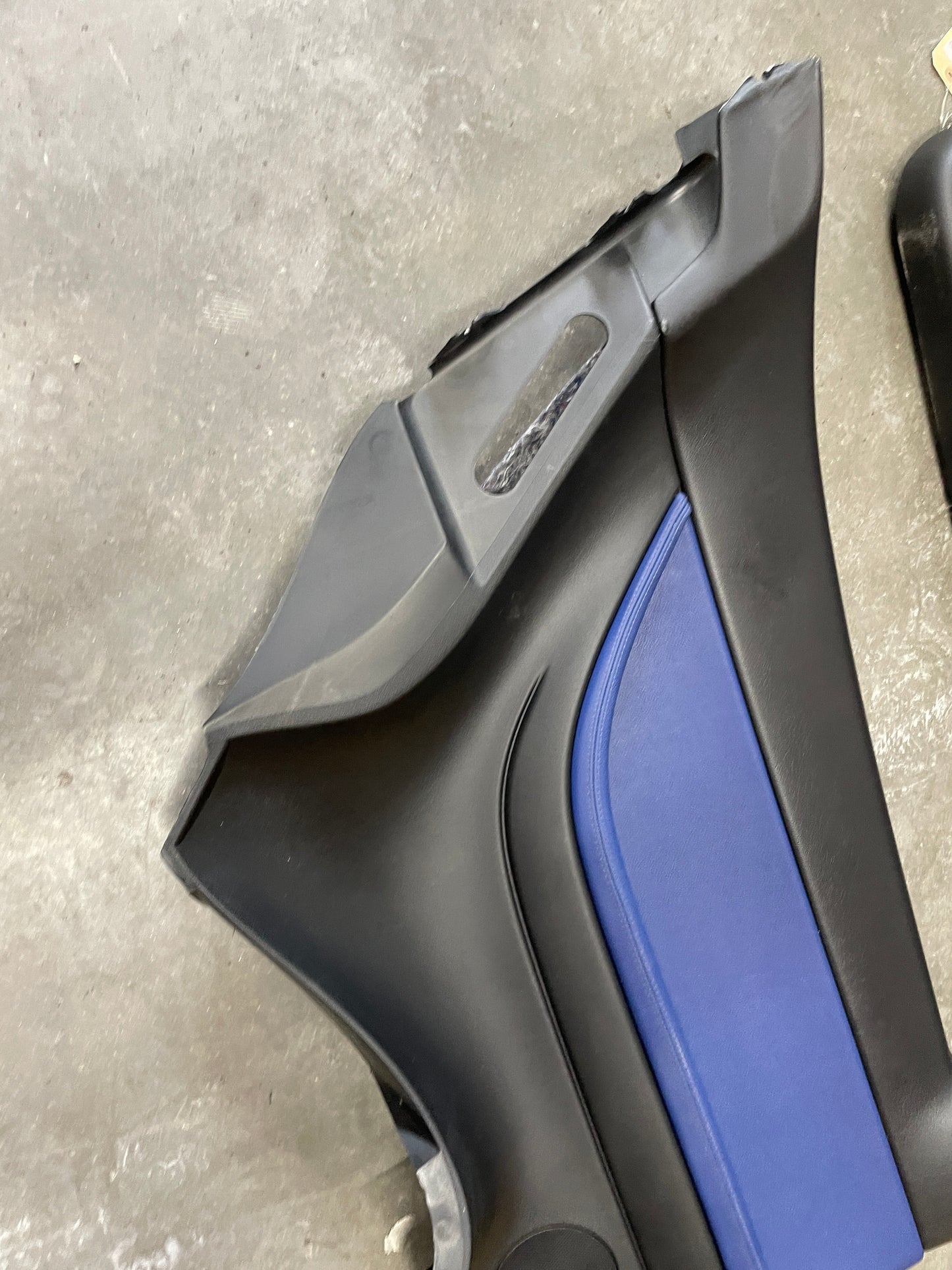 2005 Pontiac GTO Blue Interior Set Seats, Door Panels, Trim Etc. OEM