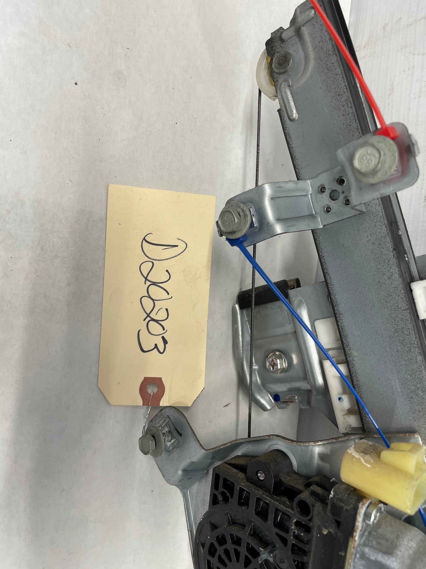 2009 Pontiac G8 GT RH Passenger Rear Door Window Regulator Motor OEM - Day's Parts Yard