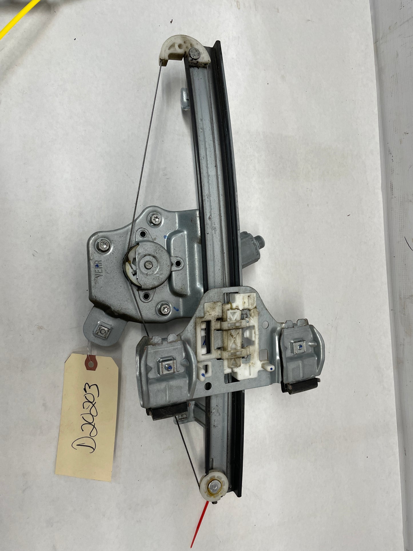 2009 Pontiac G8 GT RH Passenger Rear Door Window Regulator Motor OEM - Day's Parts Yard