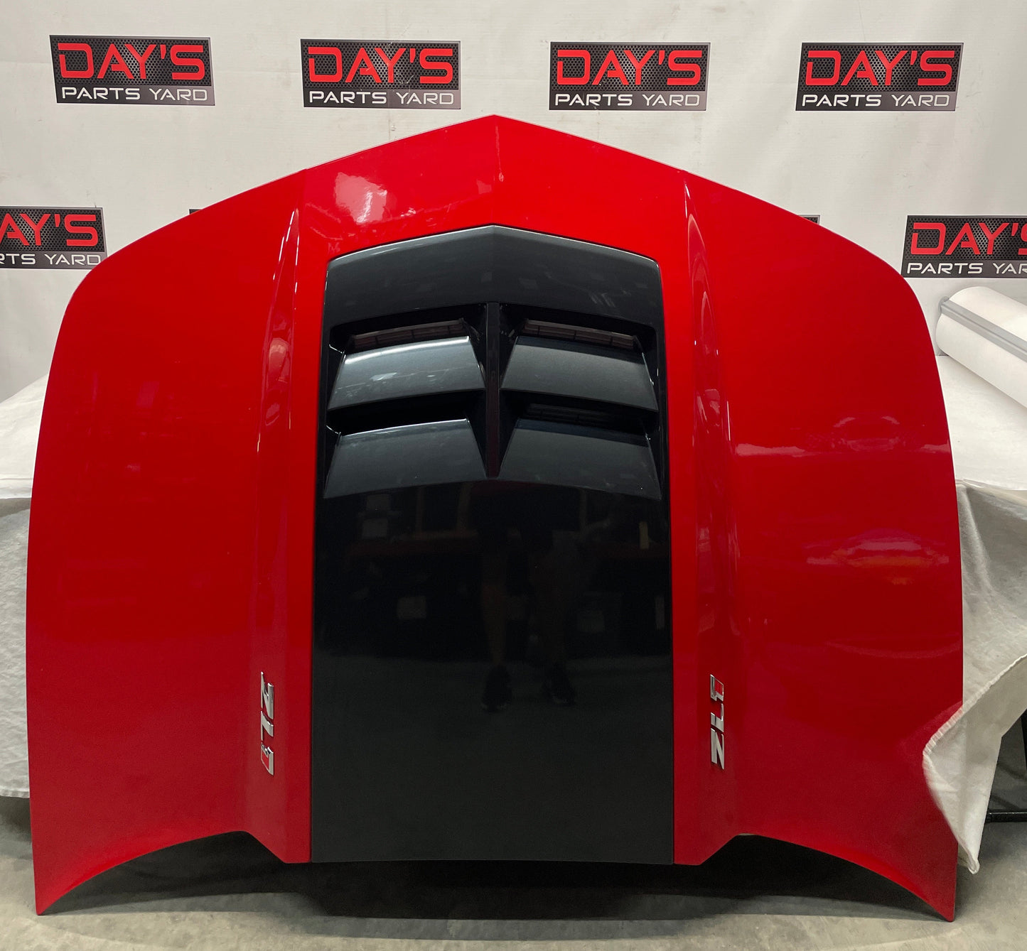 2013 Chevy Camaro ZL1 Aluminum Hood w/ Scoop Insert OEM - Day's Parts Yard