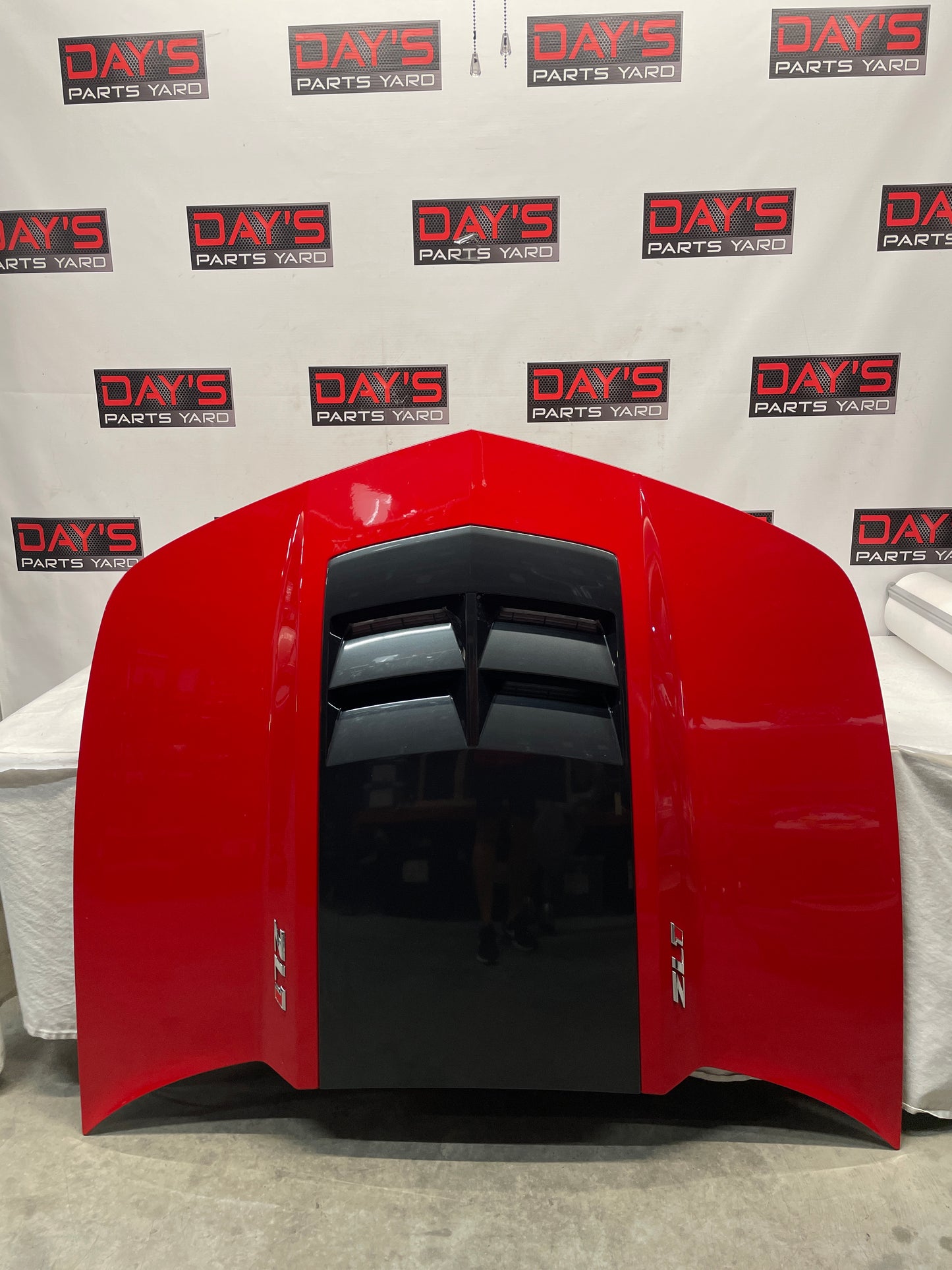 2013 Chevy Camaro ZL1 Aluminum Hood w/ Scoop Insert OEM - Day's Parts Yard