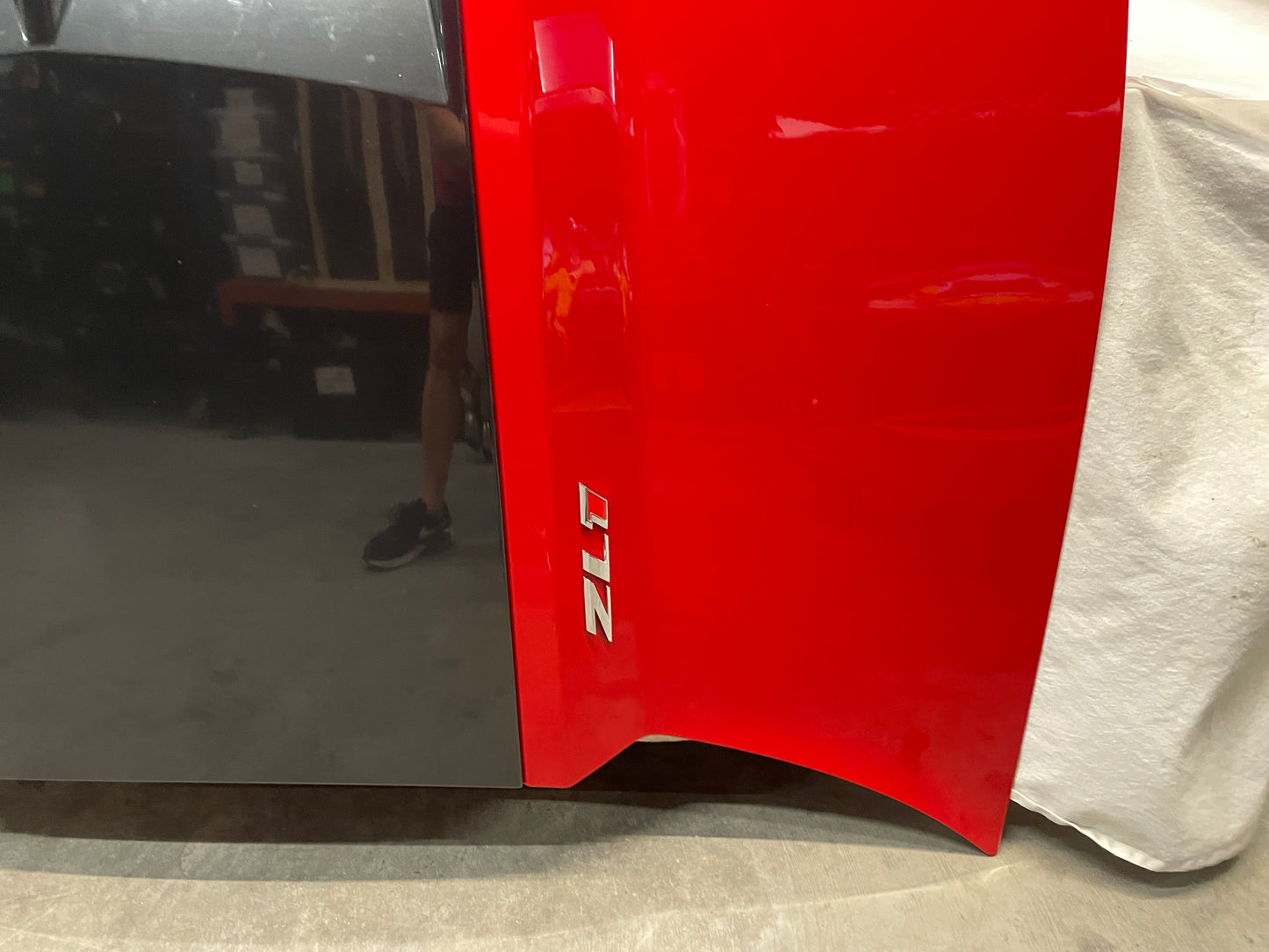 2013 Chevy Camaro ZL1 Aluminum Hood w/ Scoop Insert OEM - Day's Parts Yard
