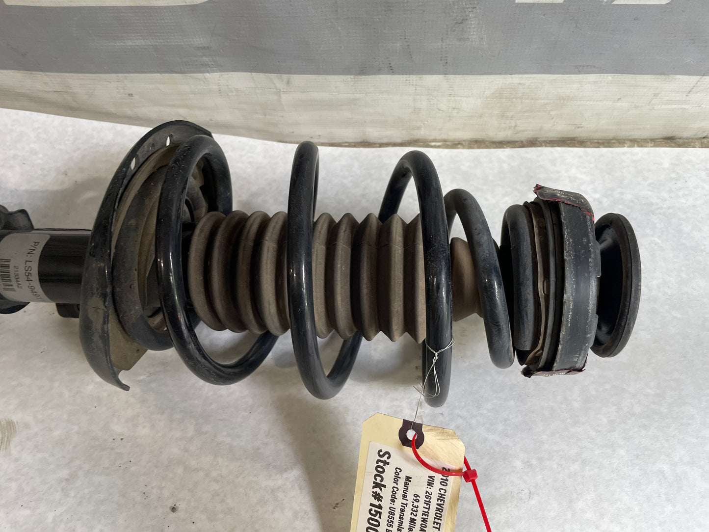 2010 Chevy Camaro SS Front RH Passenger Strut Assembly - Day's Parts Yard