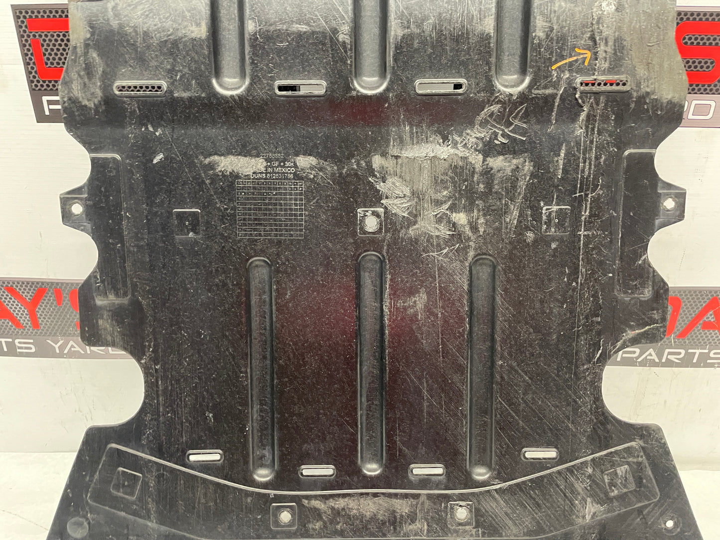2013 Chevy Camaro ZL1 Lower Front Air Dam Undertray Baffle Panel OEM DAMAGED - Day's Parts Yard