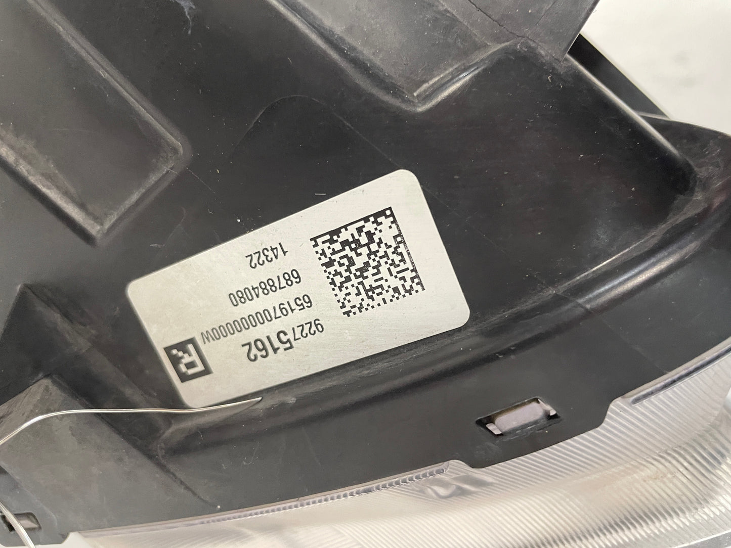 2015 Chevy SS Sedan RH Passenger Head Light Lamp Headlight OEM - Day's Parts Yard