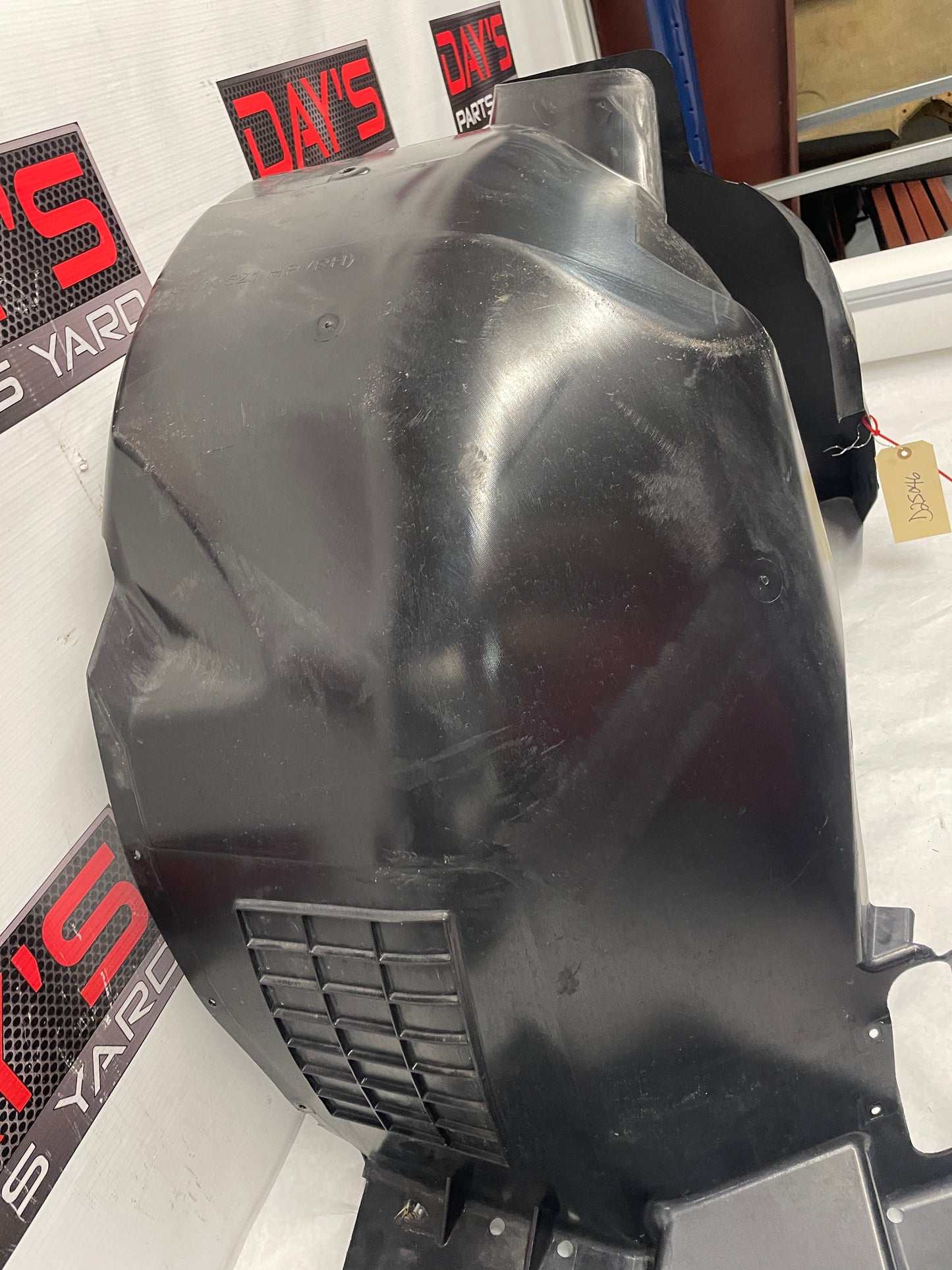 2013 Chevy Camaro ZL1 RH Passenger Front Fender Wheel Liner OEM - Day's Parts Yard