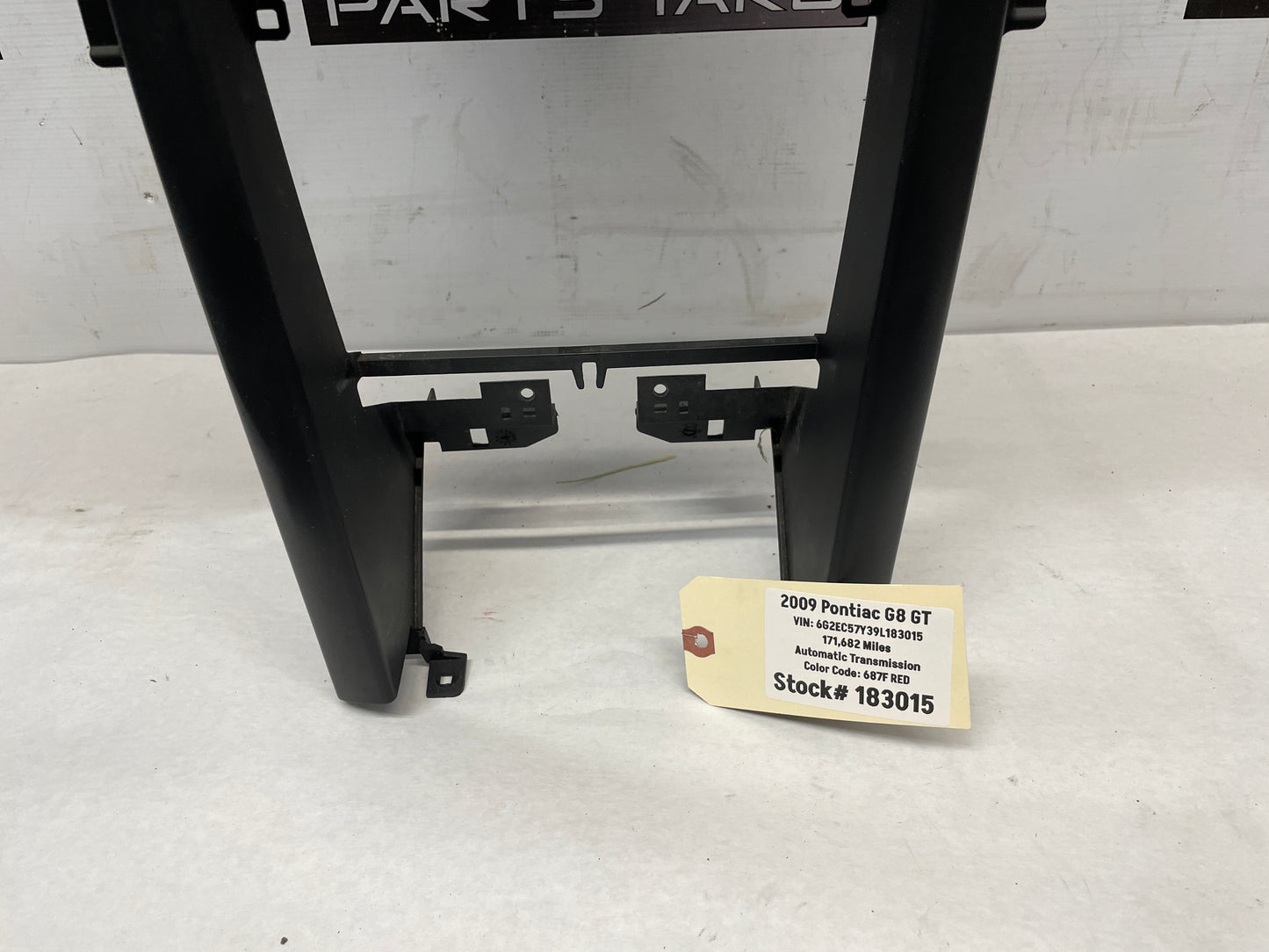 2009 Pontiac G8 GT Dash Radio Dash Bezel OEM - Day's Parts Yard