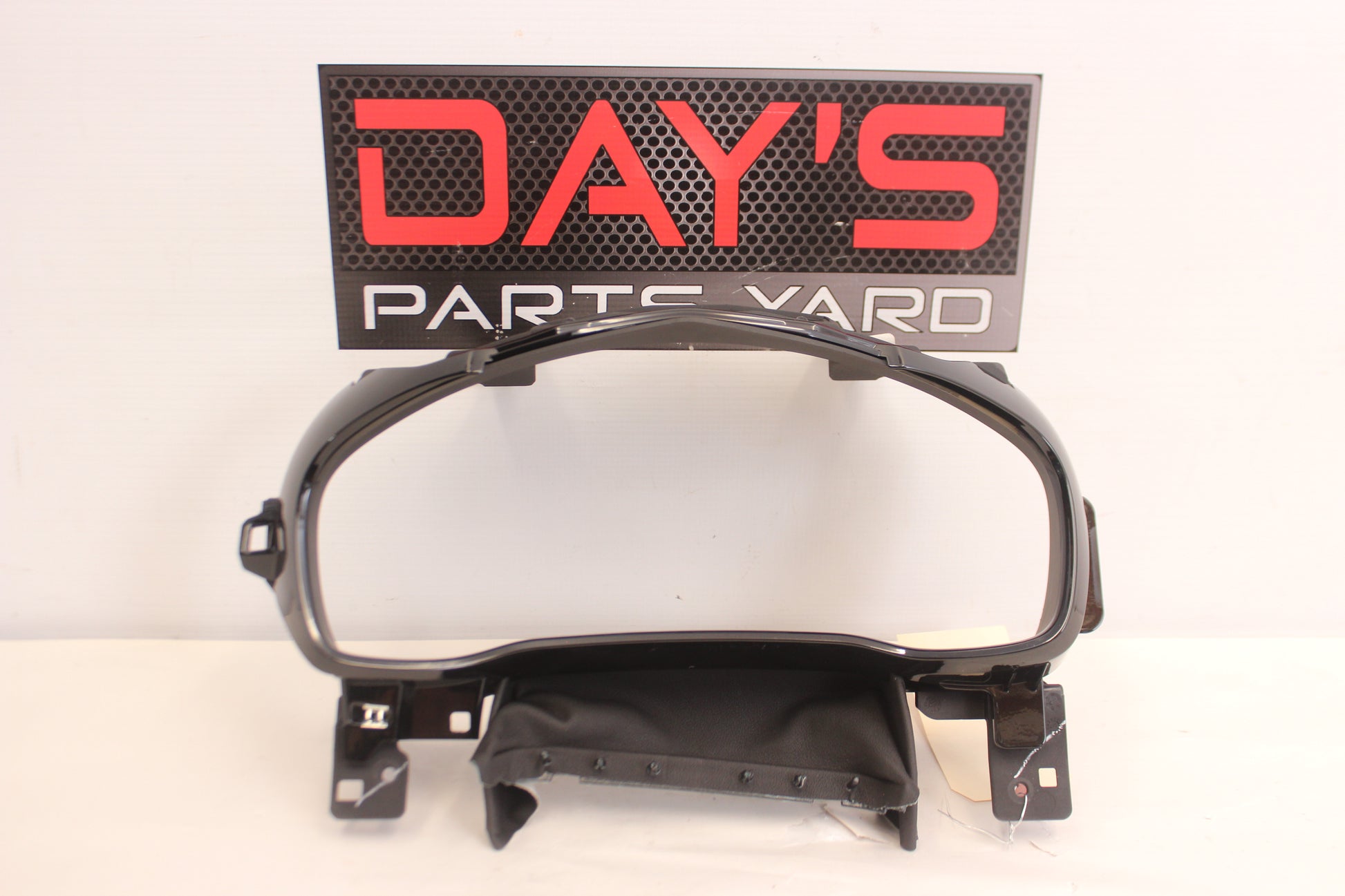 2018 Cadillac CTS-V Gauge Cluster Speedometer Bezel Trim OEM - Day's Parts Yard