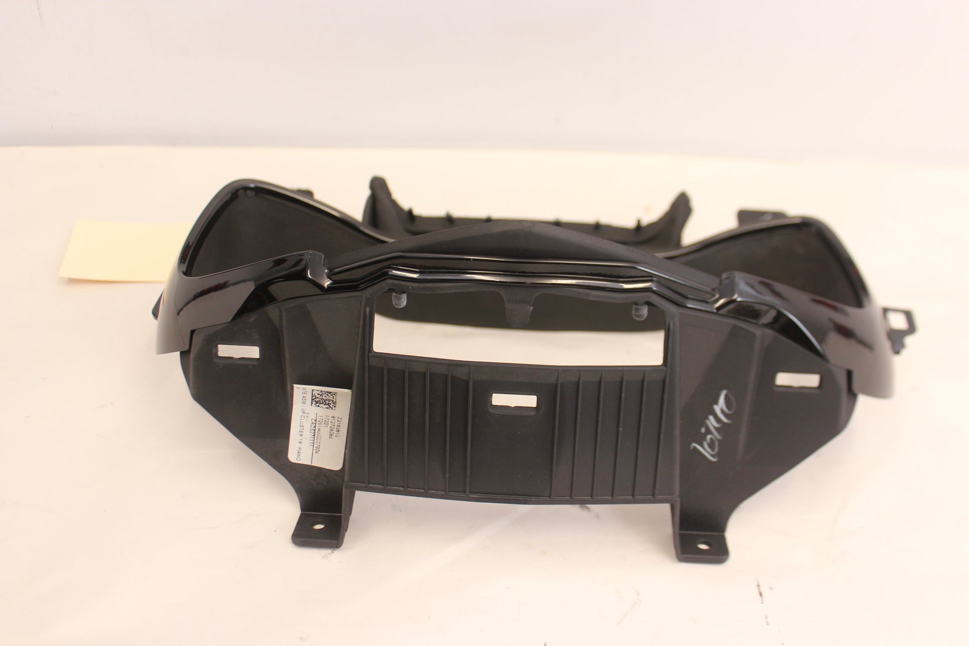 2018 Cadillac CTS-V Gauge Cluster Speedometer Bezel Trim OEM - Day's Parts Yard