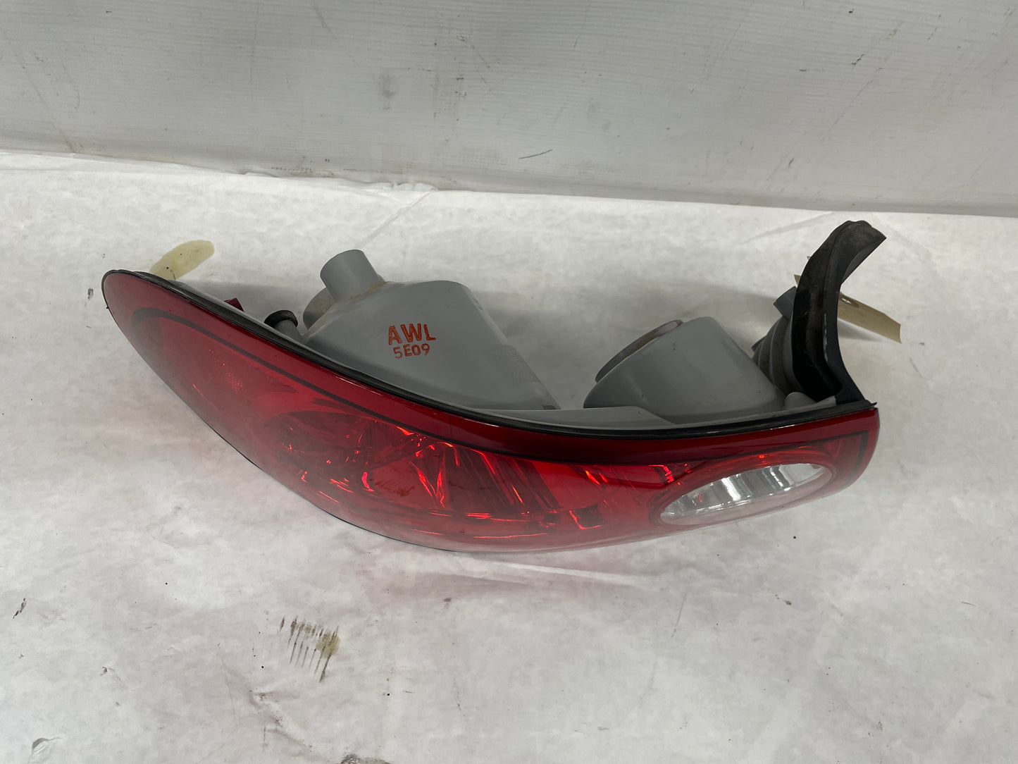 2005 Pontiac GTO LH Driver Tail Light Taillight Lamp OEM - Day's Parts Yard