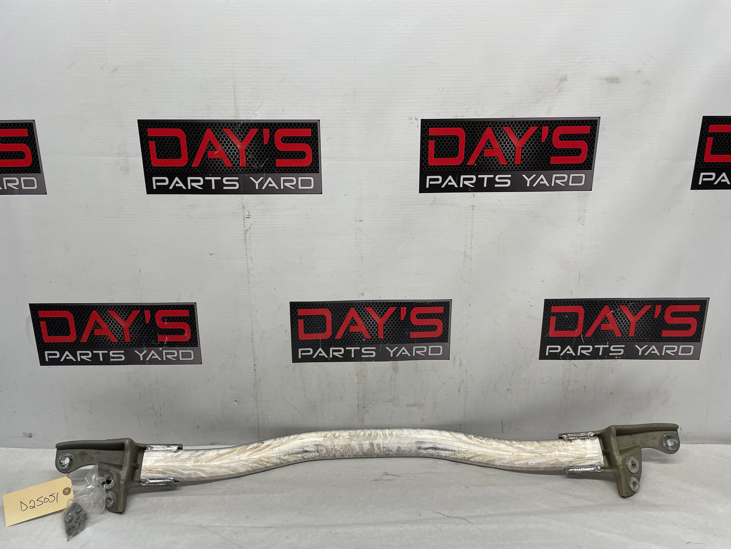 2013 Chevy Camaro ZL1 Front Strut Tower Bracket Brace Bar OEM - Day's Parts Yard