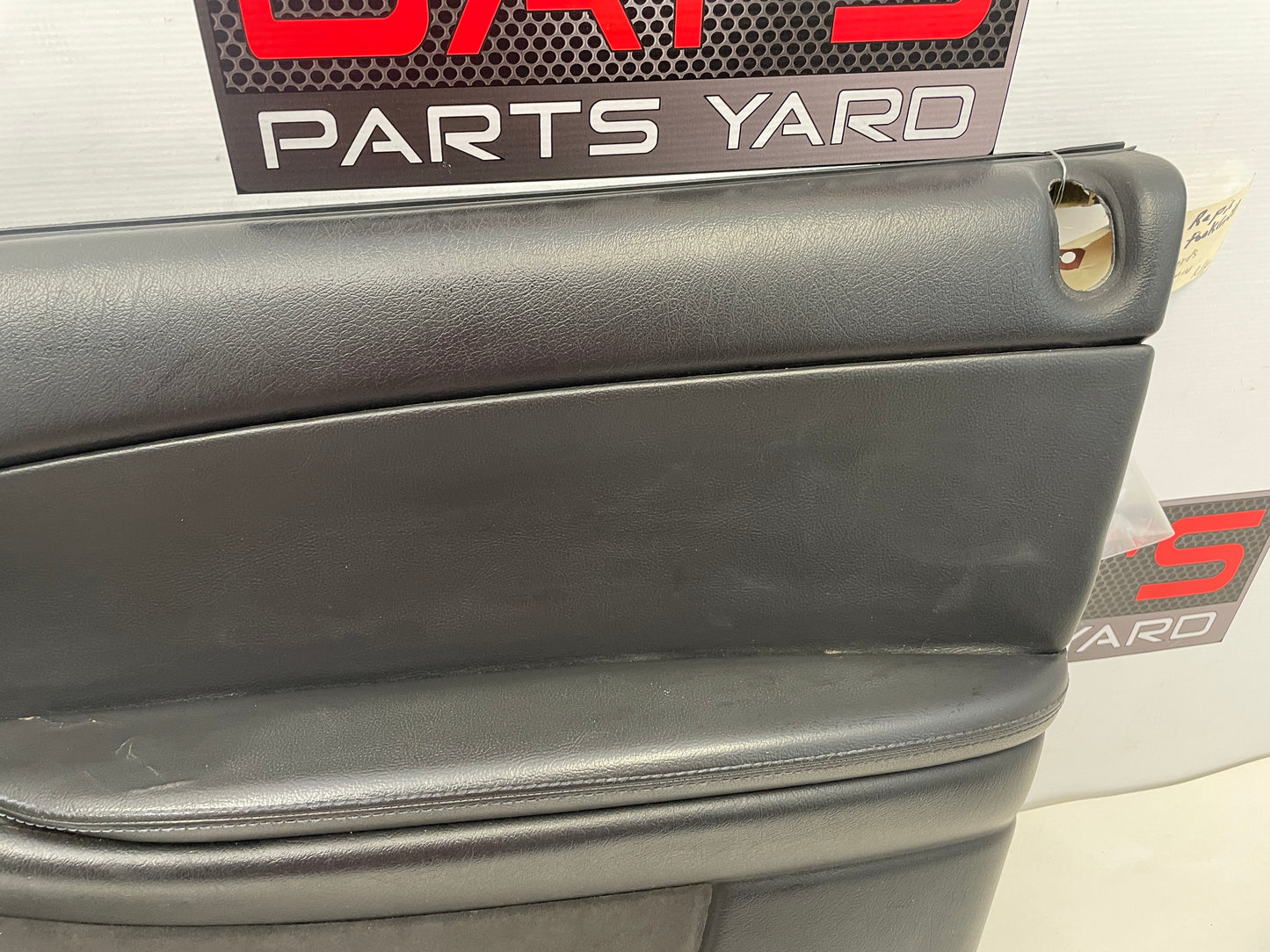 2006 Pontiac GTO RH Passenger Door Panel OEM - Day's Parts Yard
