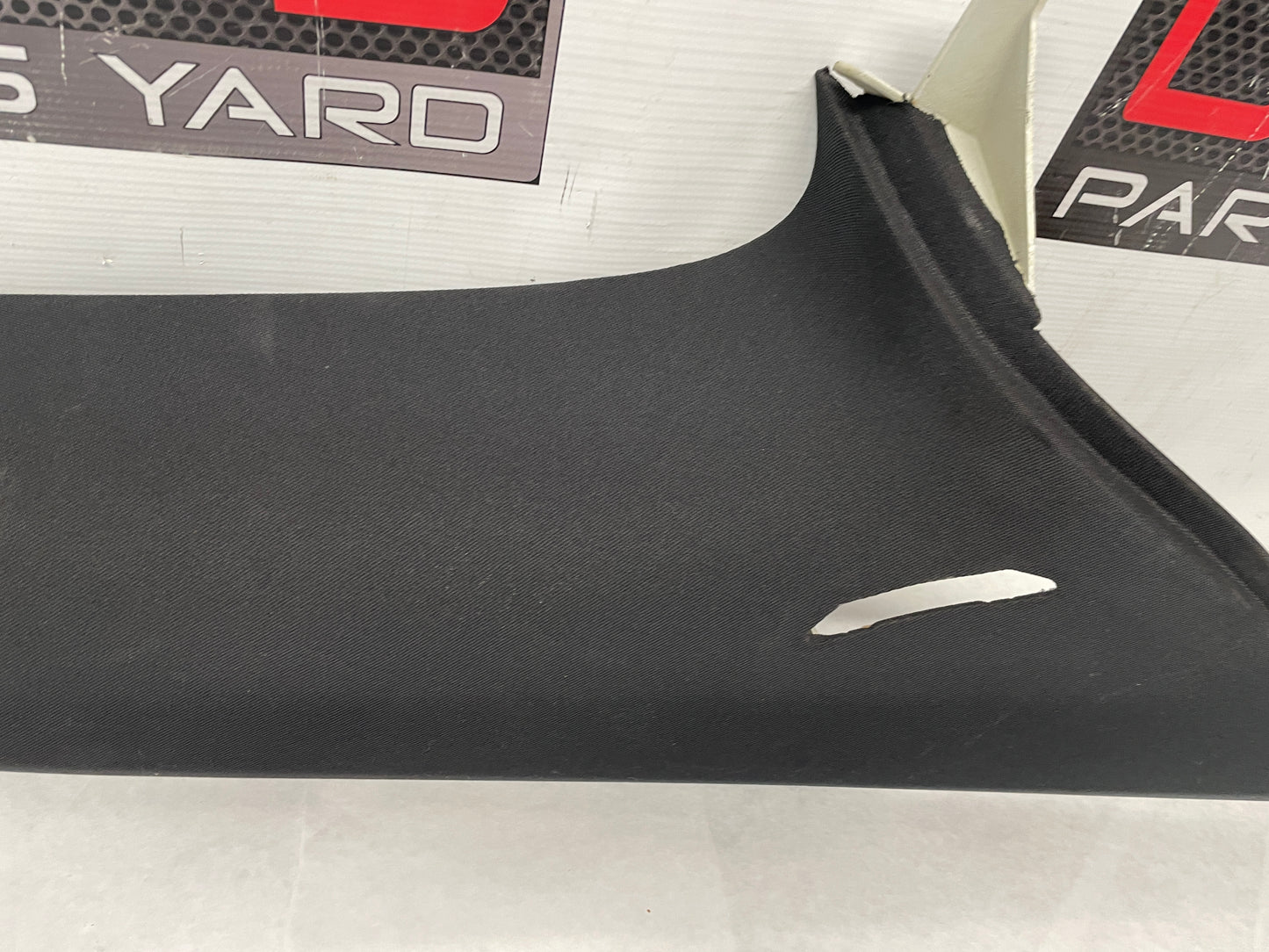 2005 Pontiac GTO LH Driver Rear Interior Quarter C Pillar Seat Belt Cover Trim Panel OEM