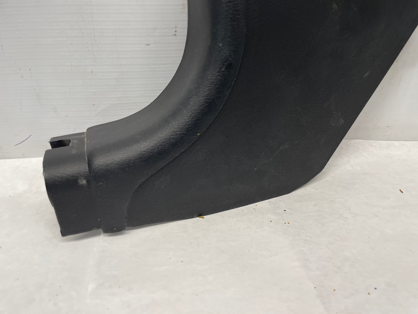 2005 Pontiac GTO RH & LH Interior Kick Panel Trim Molding OEM - Day's Parts Yard
