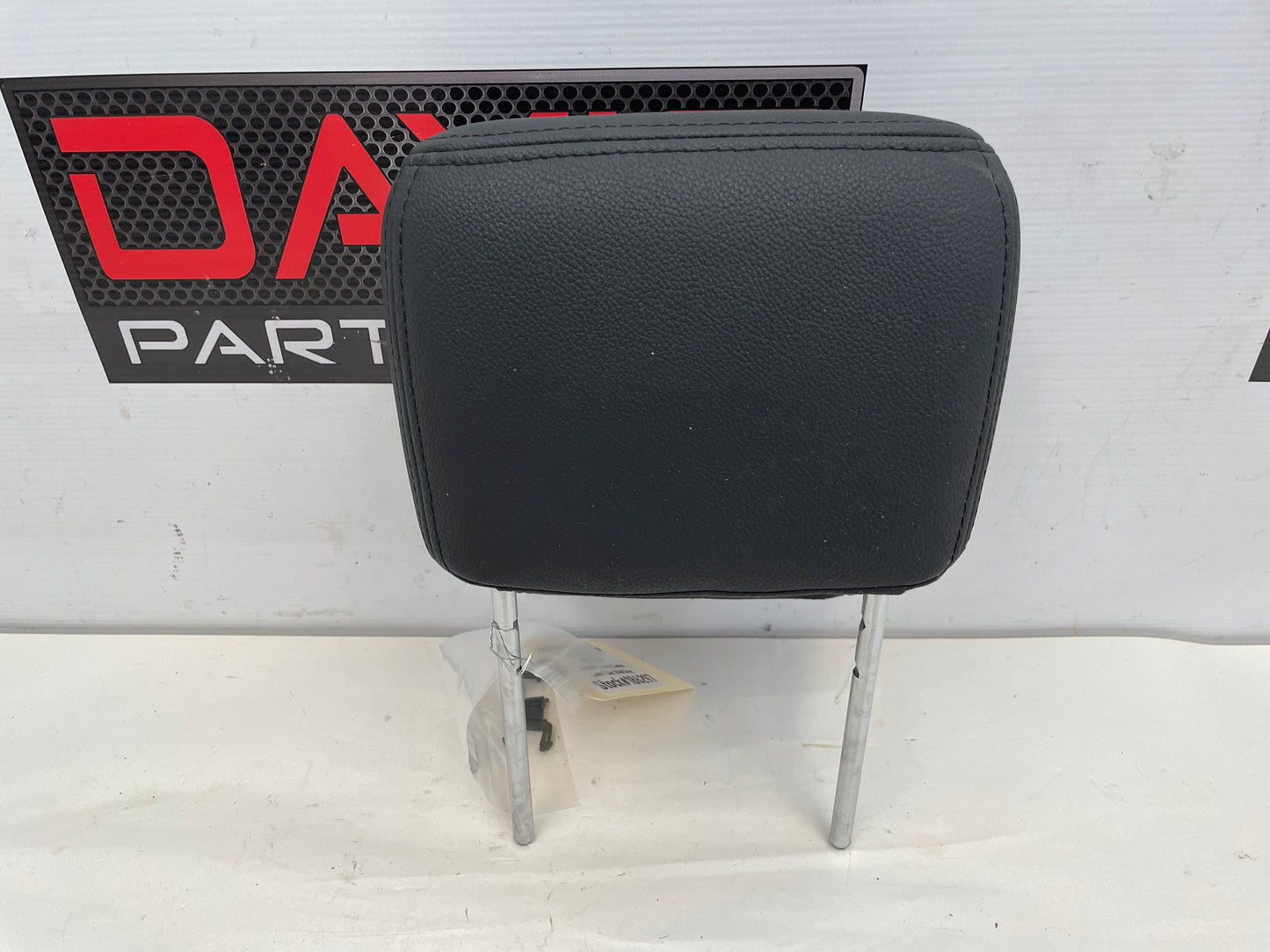 2009 Pontiac G8 Base Front LH Driver Seat Head Rest Headrest OEM - Day's Parts Yard