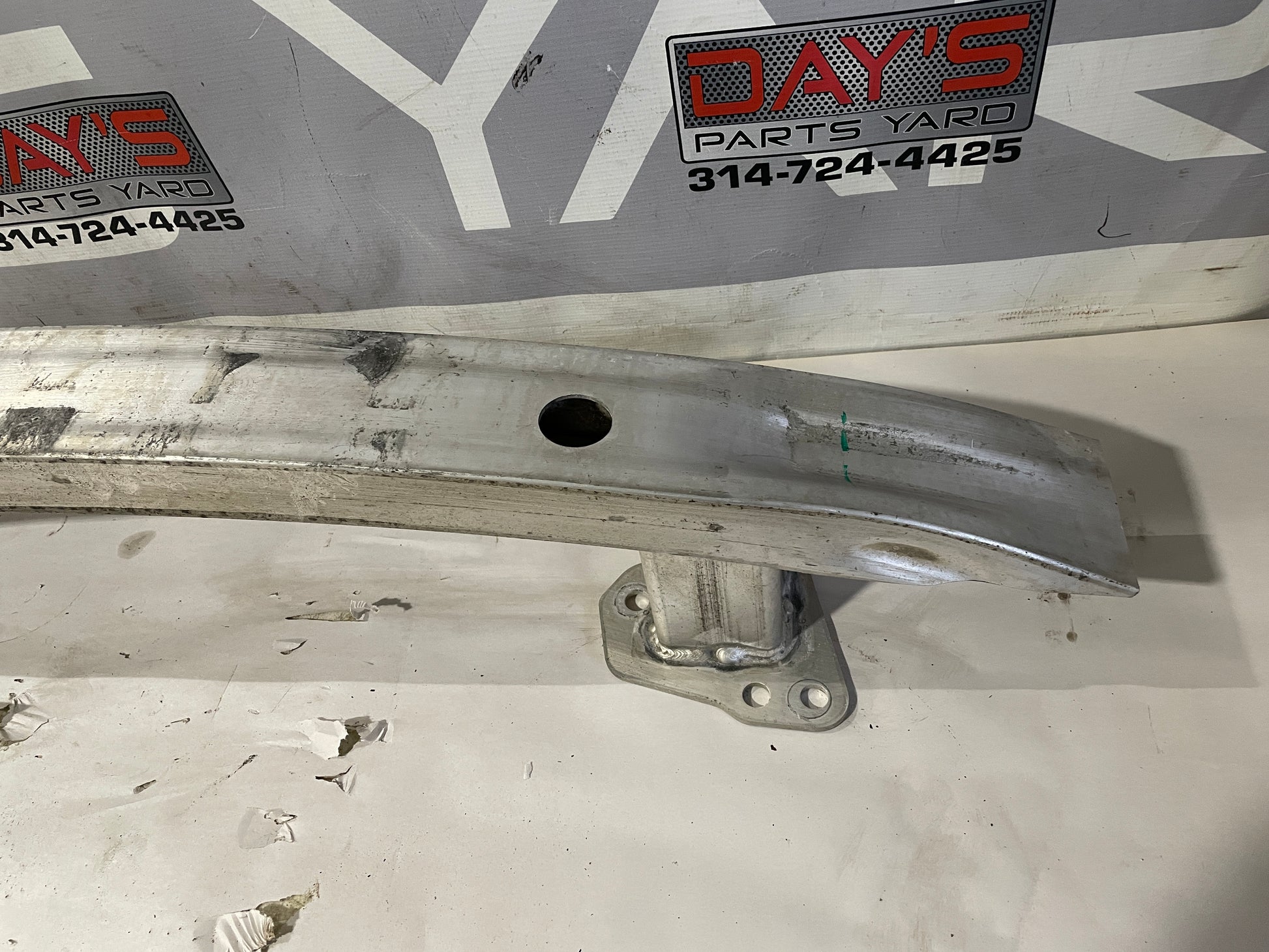 2018 Chevy Camaro SS Rear Impact Absorber Bar OEM - Day's Parts Yard