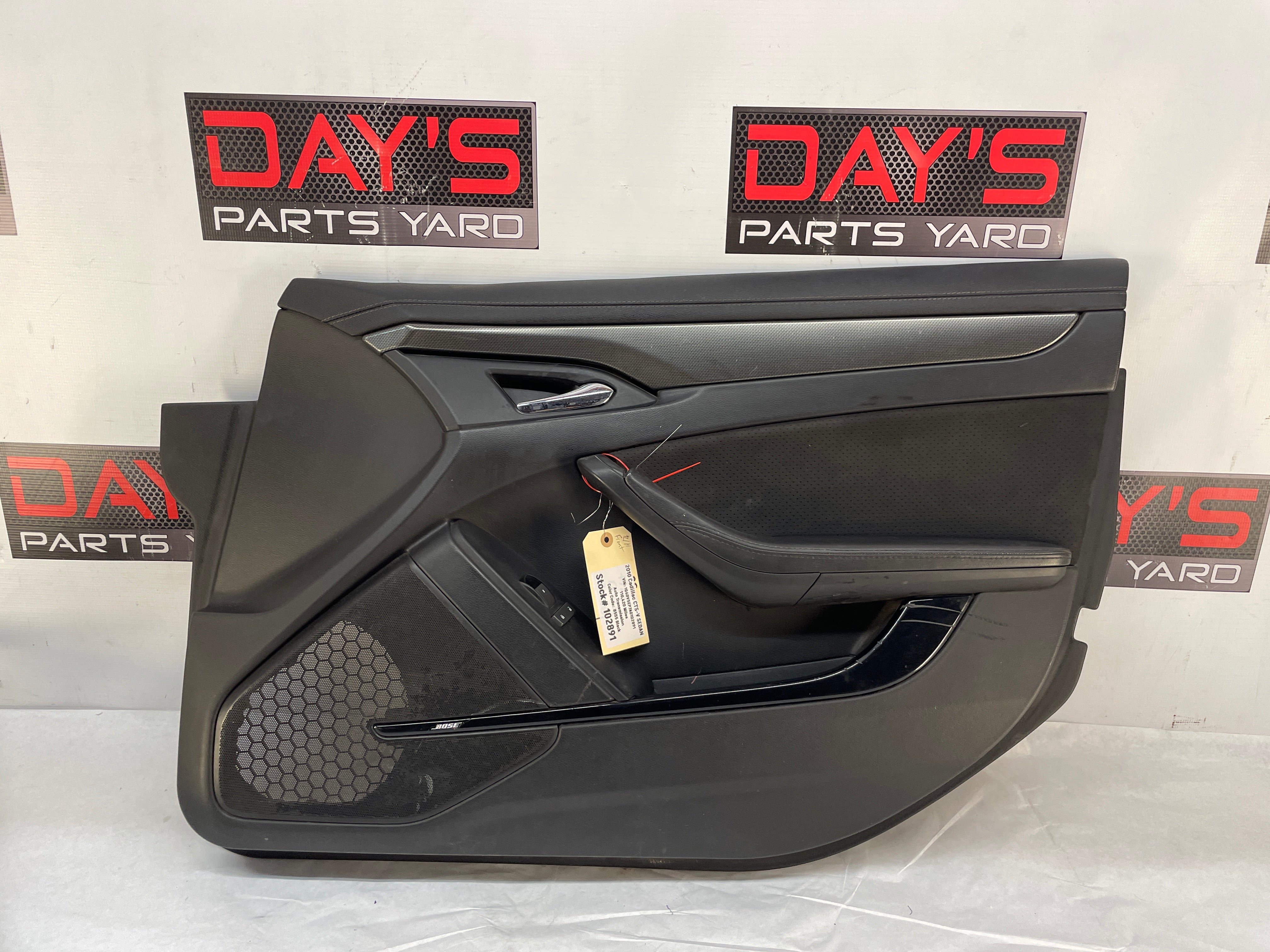 2010 Cadillac CTS-V Sedan RH Passenger Front Interior Door Panel
