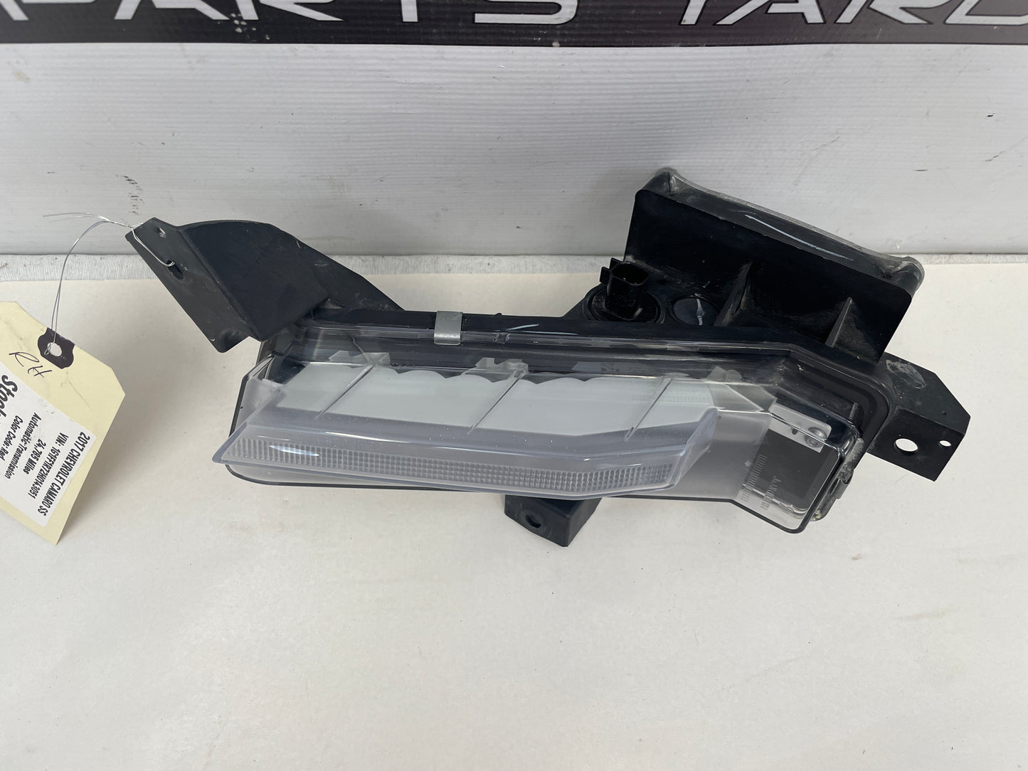 2017 Chevy Camaro SS RH Passenger Fog Light Daytime Running DRL OEM - Day's Parts Yard