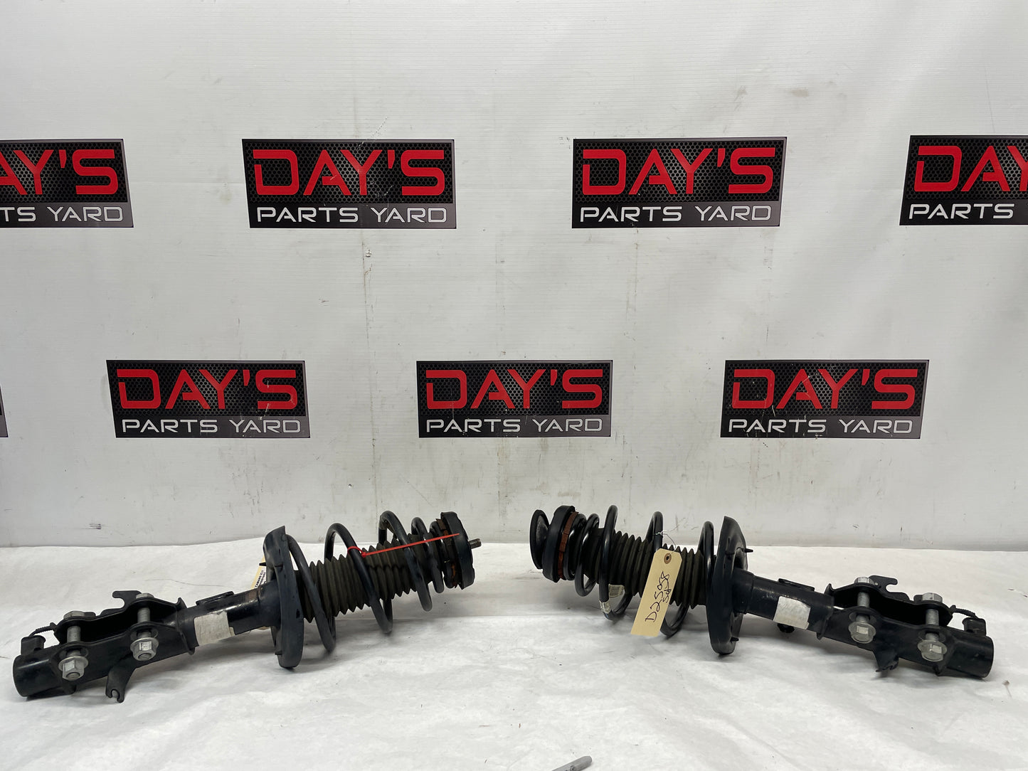 2013 Chevy Camaro ZL1 RH & LH Front Magnetic Ride Struts OEM - Day's Parts Yard