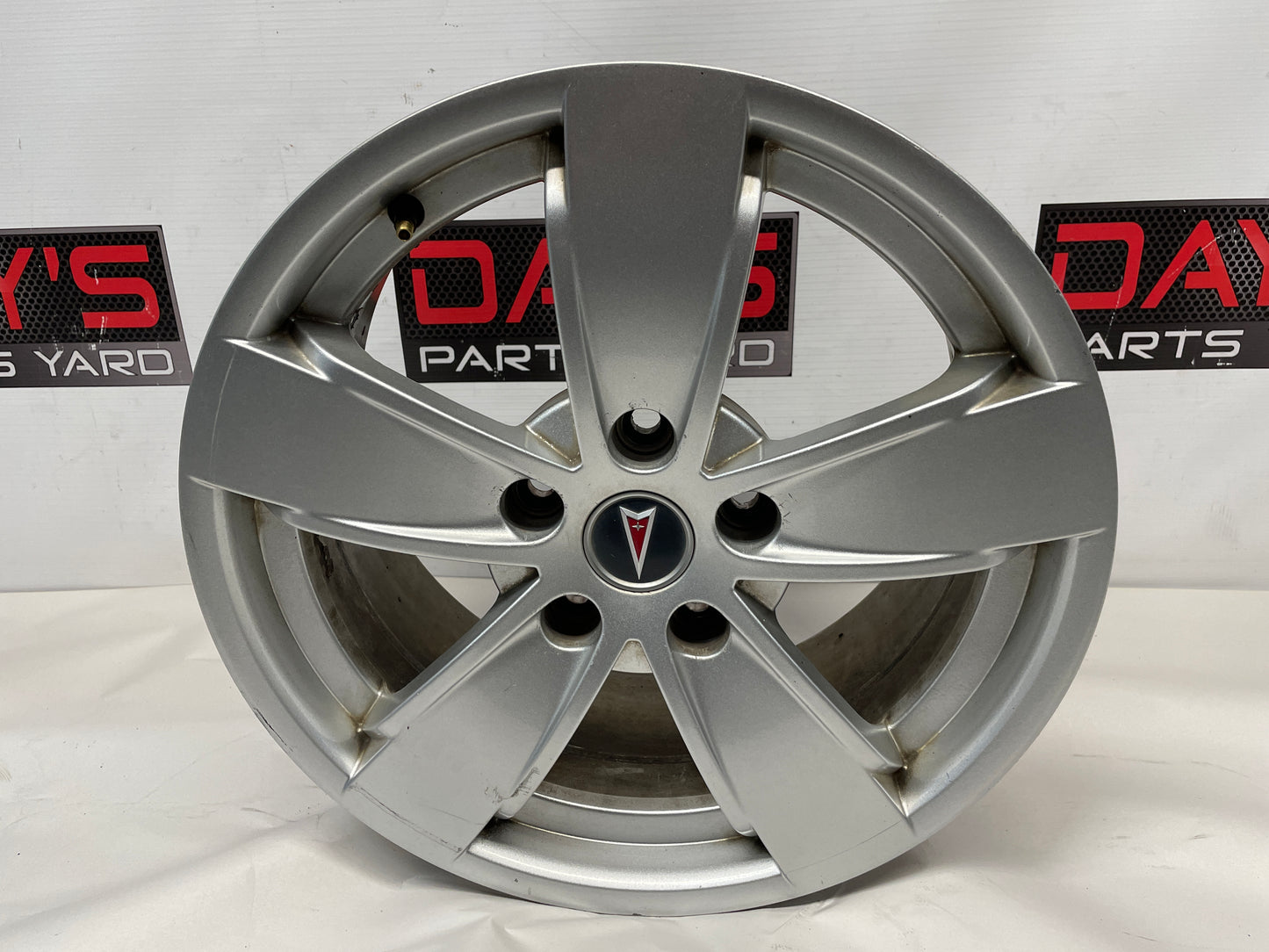 2004 Pontiac GTO Factory OEM Wheel 17X8 OEM - Day's Parts Yard