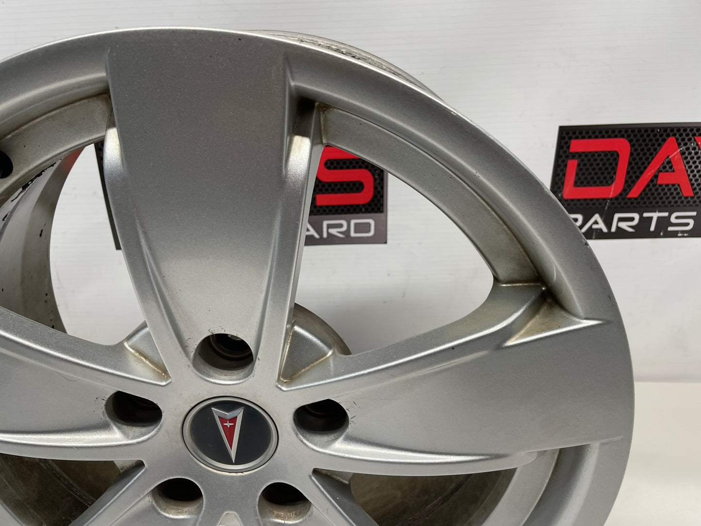 2004 Pontiac GTO Factory OEM Wheel 17X8 OEM - Day's Parts Yard