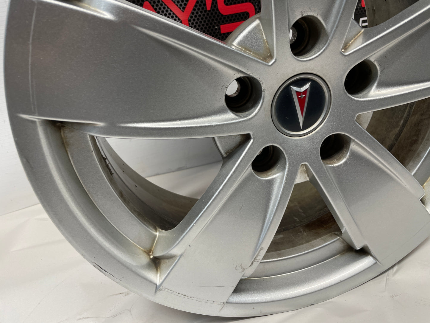 2004 Pontiac GTO Factory OEM Wheel 17X8 OEM - Day's Parts Yard