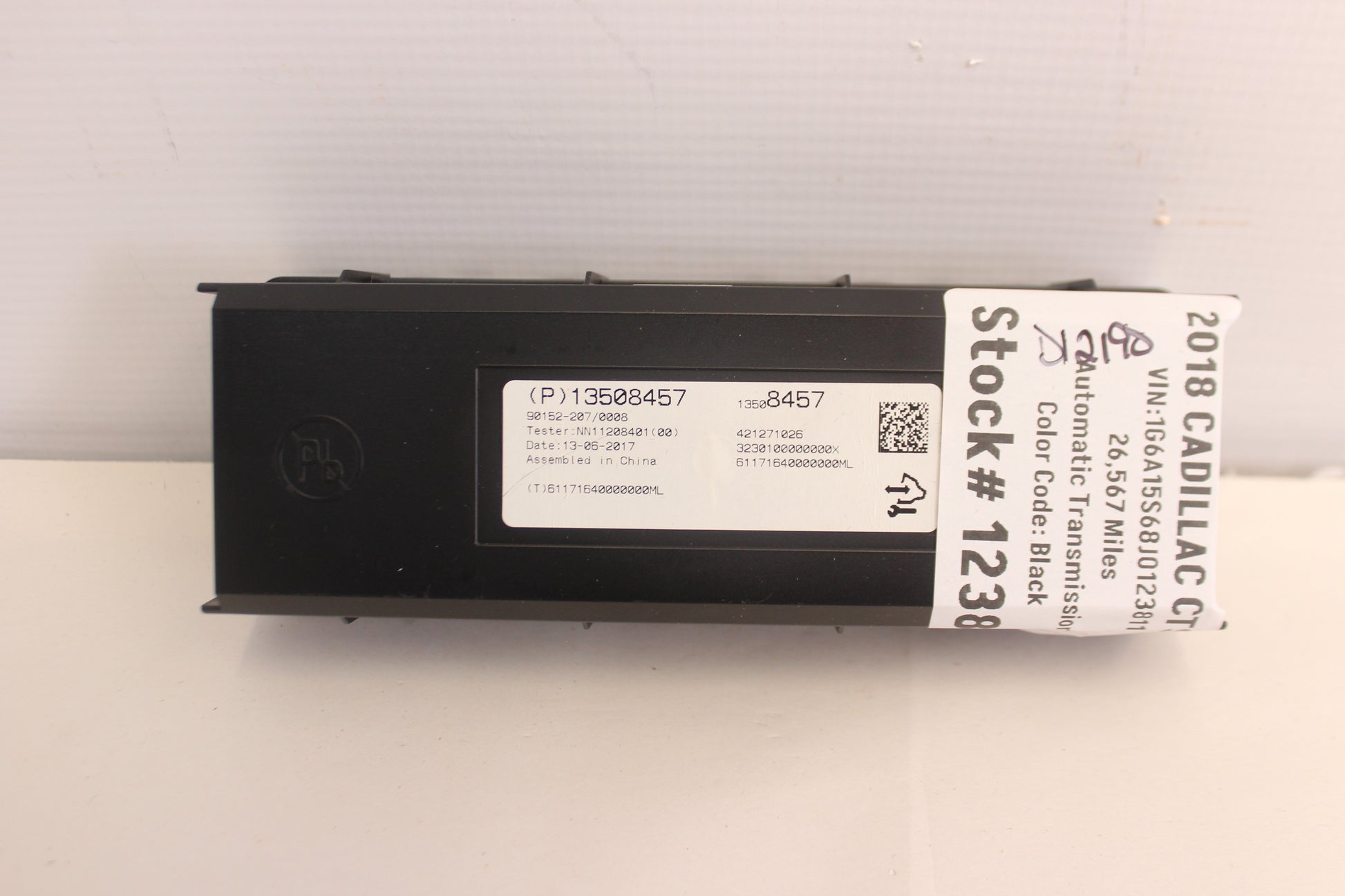 2018 Cadillac CTS-V HVAC Heat AC Temperature Control Module OEM - Day's Parts Yard