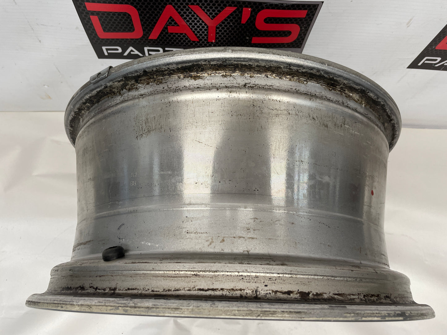 2004 Pontiac GTO Factory OEM Wheel 17X8 OEM - Day's Parts Yard