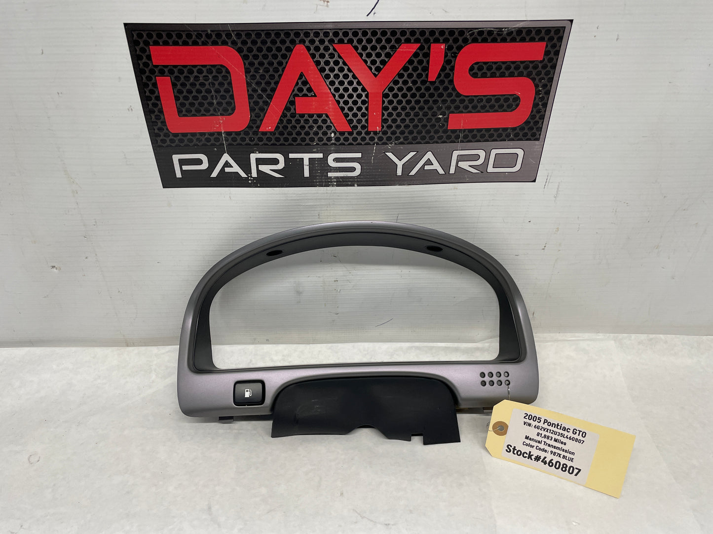 2005 Pontiac GTO Speedometer Gauge Cluster Bezel Trim Panel OEM - Day's Parts Yard