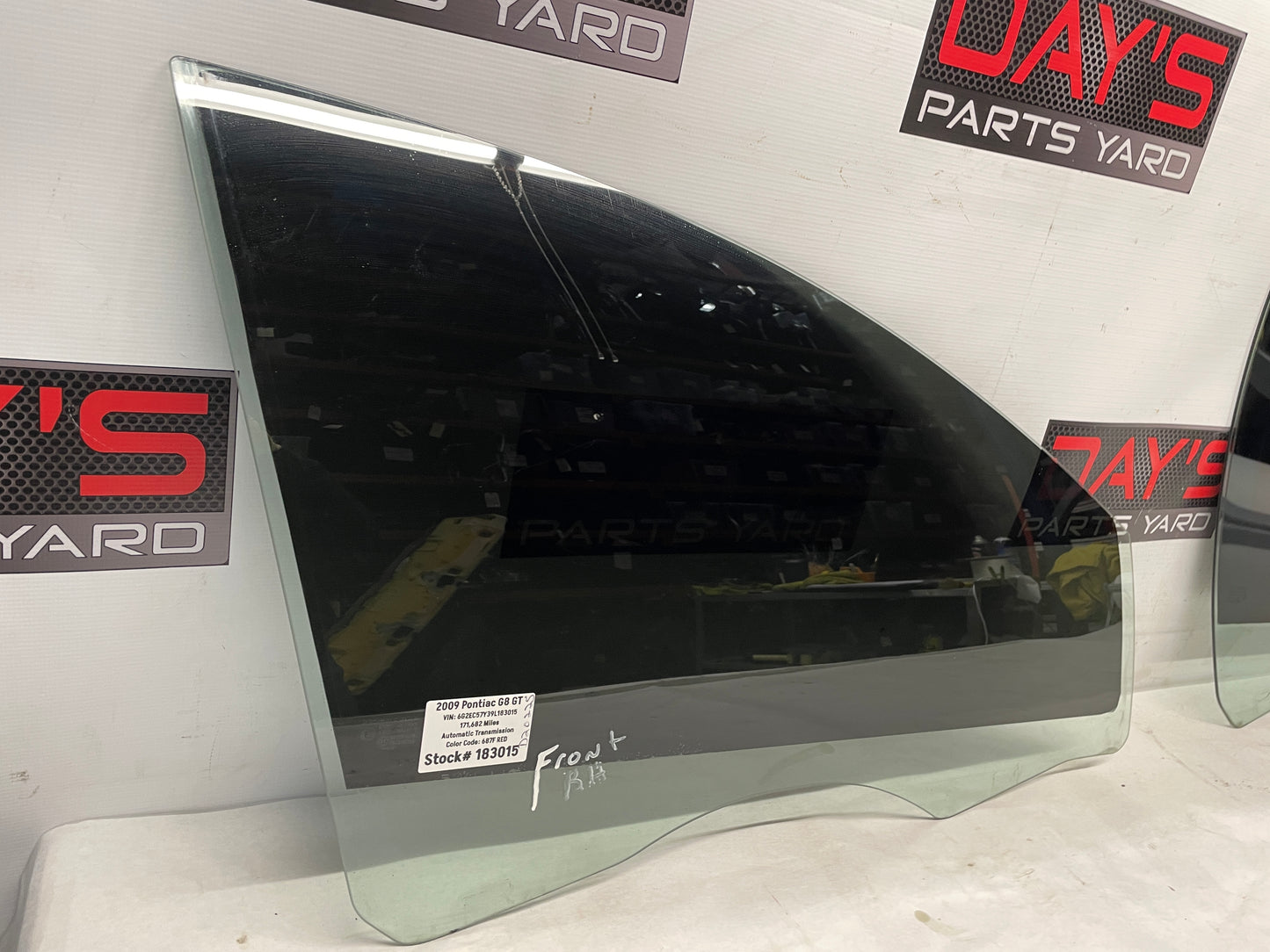 2009 Pontiac G8 GT RH Passenger Front Door Window Glass OEM - Day's Parts Yard