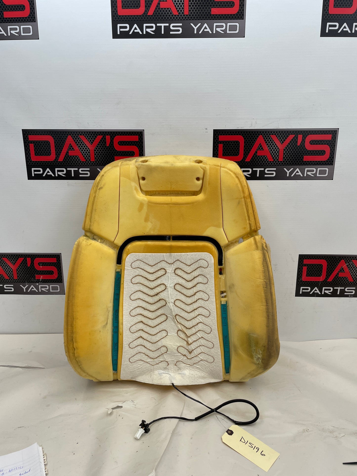 2009 Pontiac G8 Base Front LH Seat Top Back Cushion Foam OEM - Day's Parts Yard