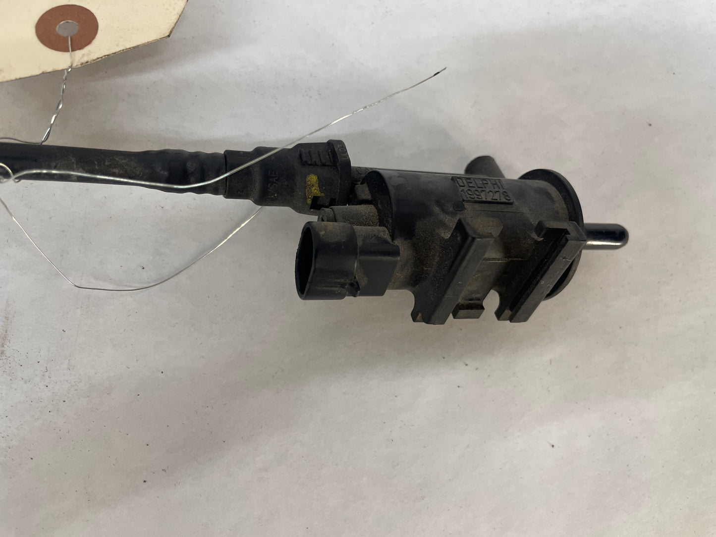 2004 Pontiac GTO Evap Emission Canister Purge Solenoid Valve Hose Tube Line OEM - Day's Parts Yard