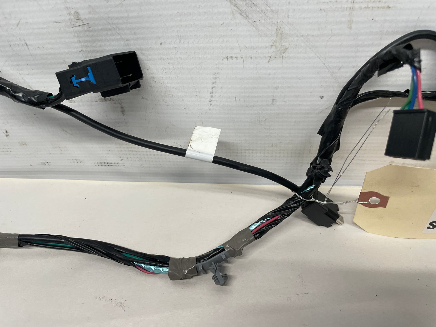 2014 Chevy Camaro ZL1 Center Console Wire Wiring Harness OEM - Day's Parts Yard