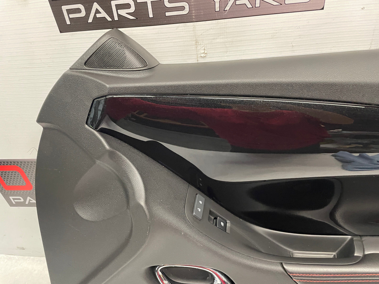 2013 Chevy Camaro ZL1 RH Passenger Carbon Flash Front Interior Door Panel OEM - Day's Parts Yard