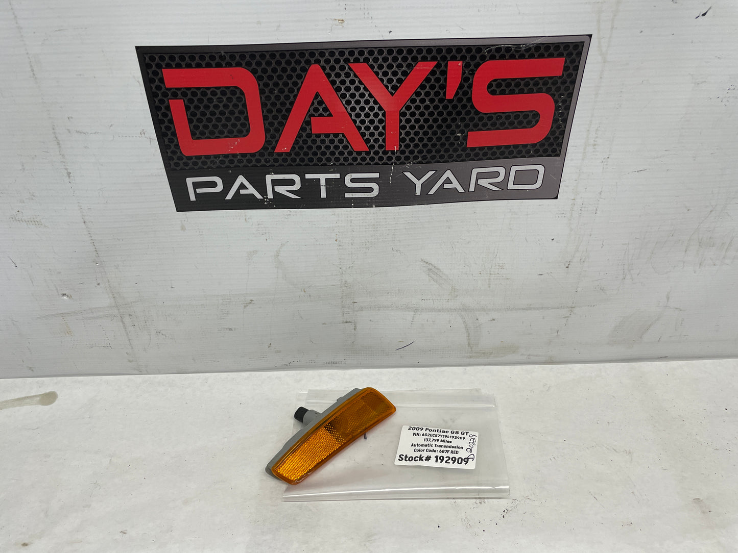 2009 Pontiac G8 GT Front Bumper LH Driver Side Marker Light OEM - Day's Parts Yard