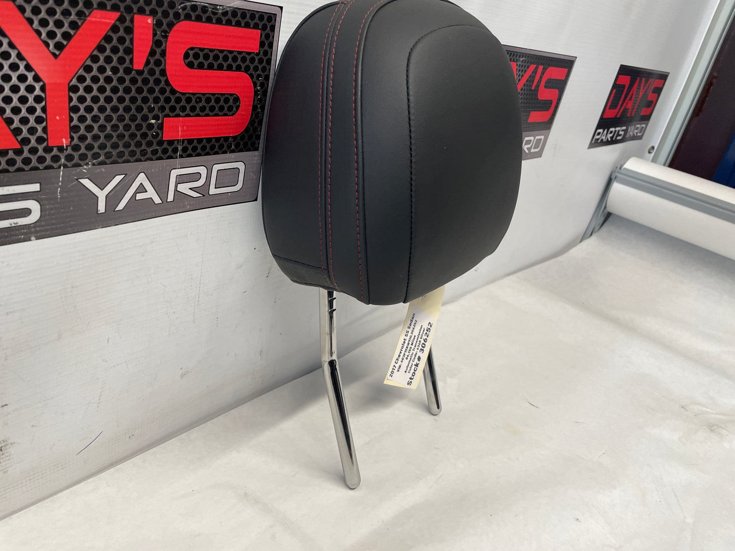2017 Chevy SS Sedan RH Passenger Head Rest Headrest Restraint OEM - Day's Parts Yard