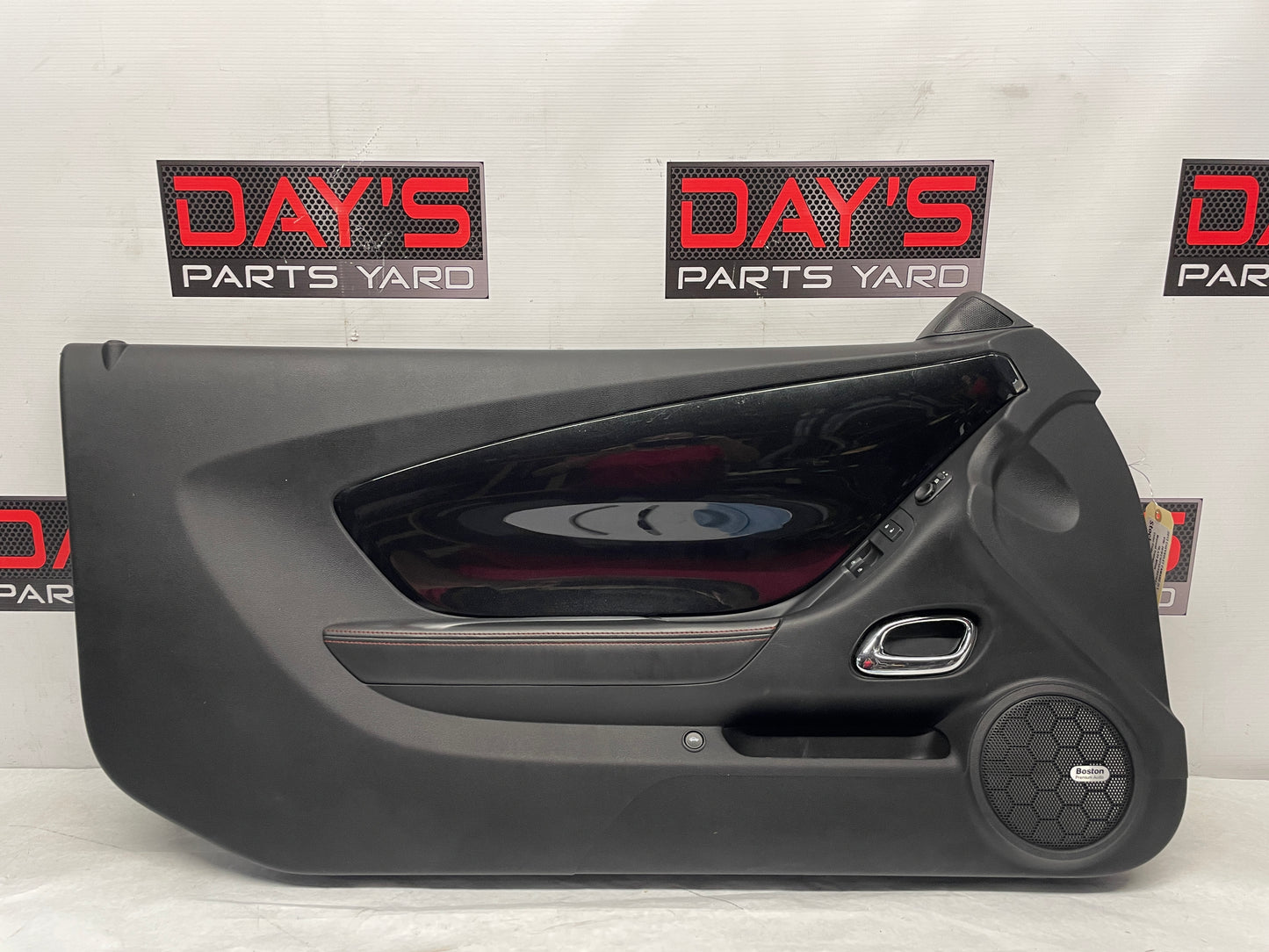 2013 Chevy Camaro ZL1 LH Driver Carbon Flash Front Interior Door Panel OEM - Day's Parts Yard